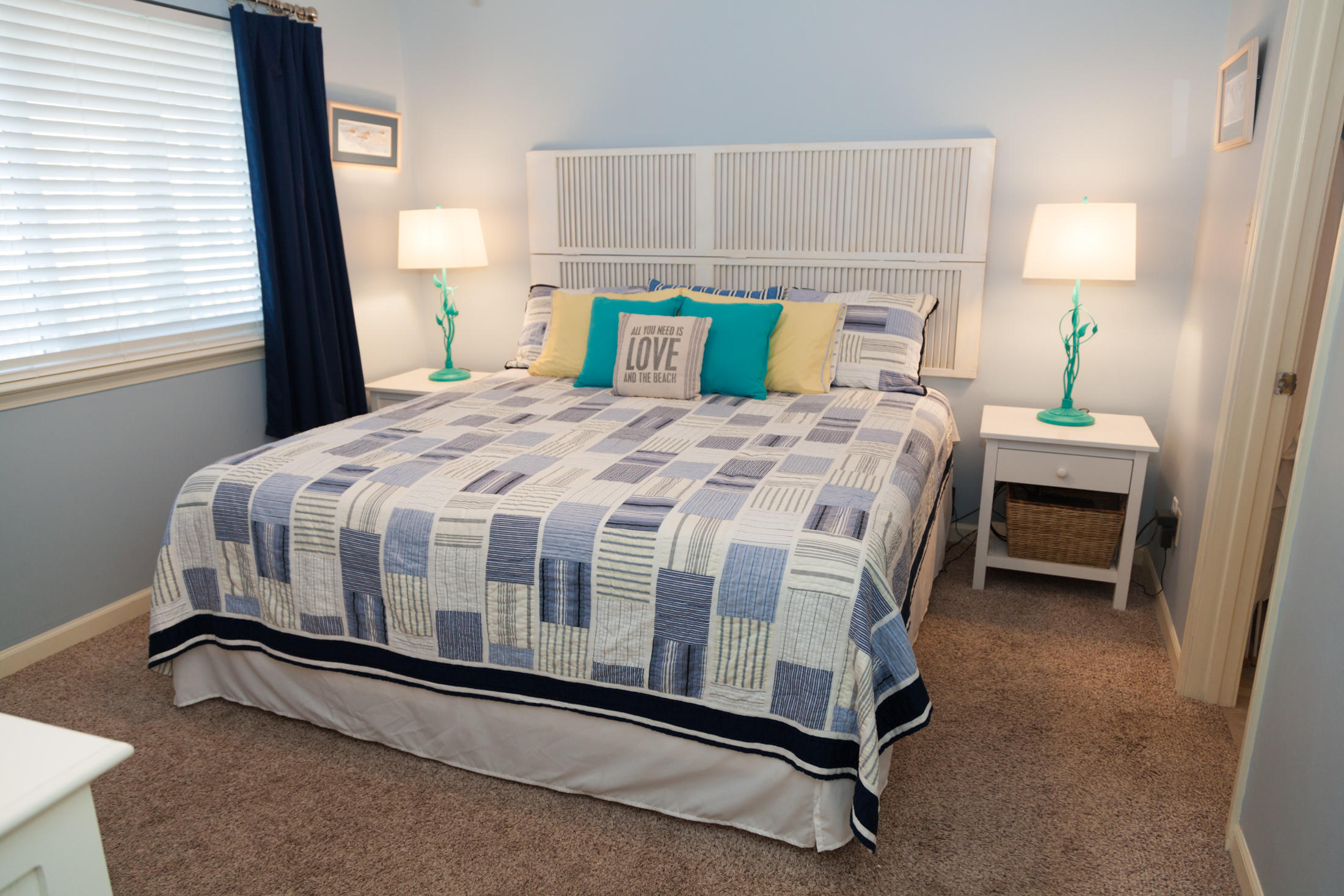 COMMODORE'S RETREAT LIMITED CONDO - Residential