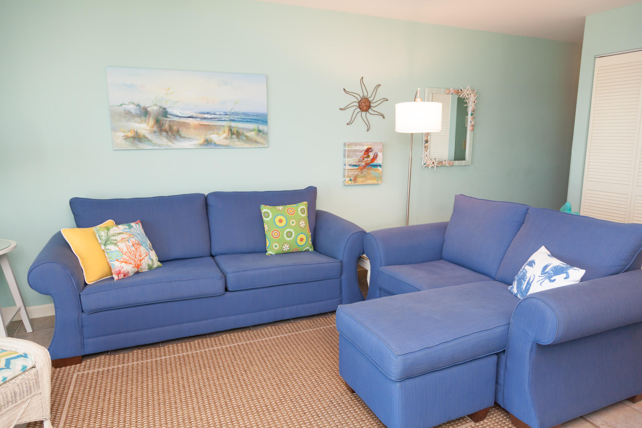 COMMODORE'S RETREAT LIMITED CONDO - Residential