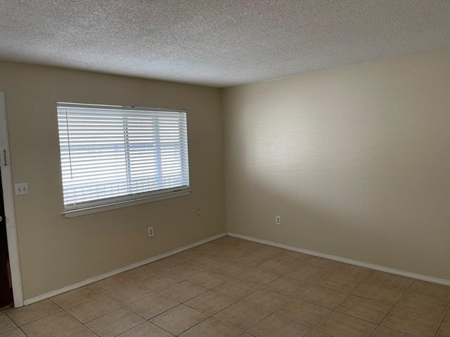 COLLEGE PARK CONDO - Residential Lease