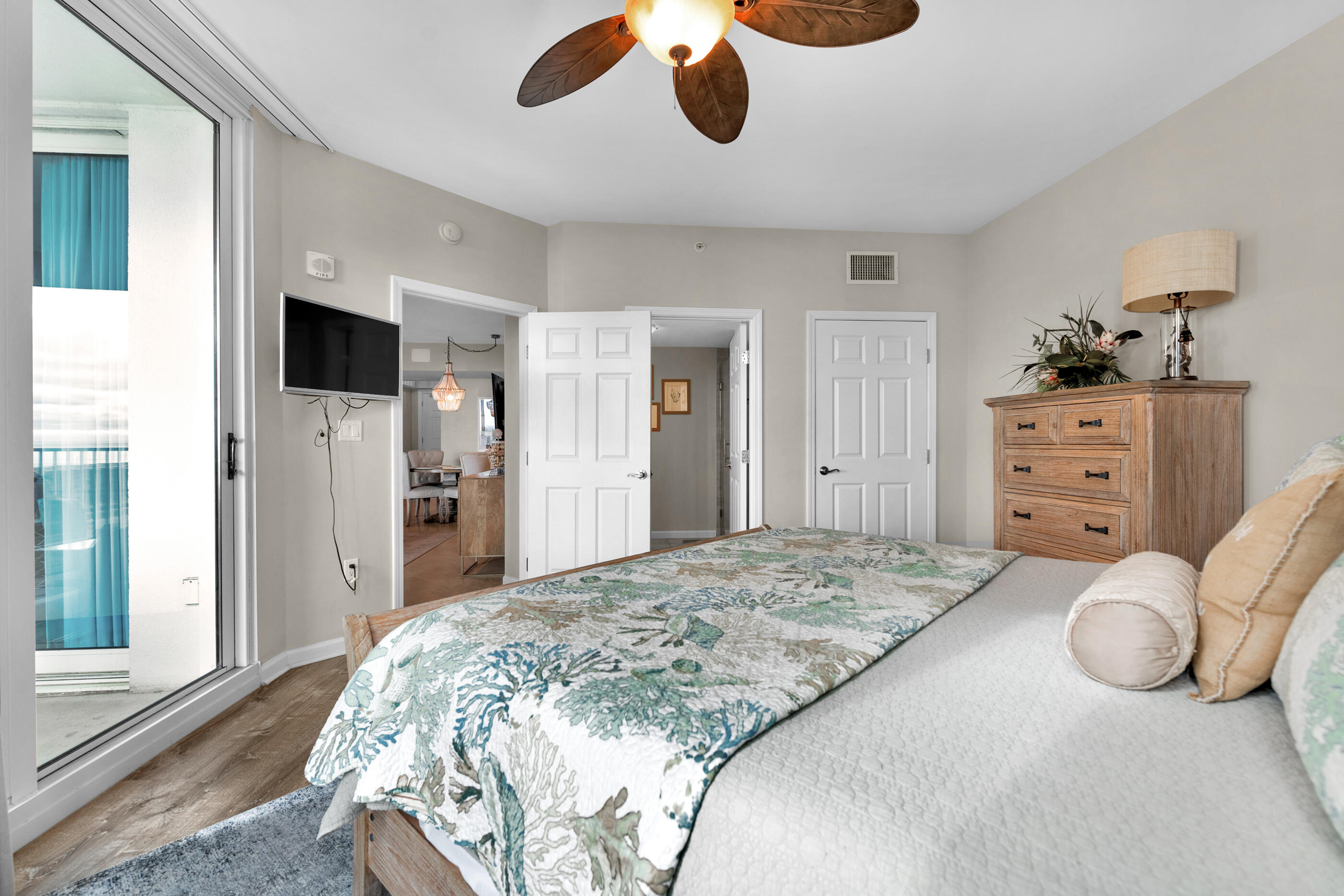 THE PALMS OF DESTIN - Residential