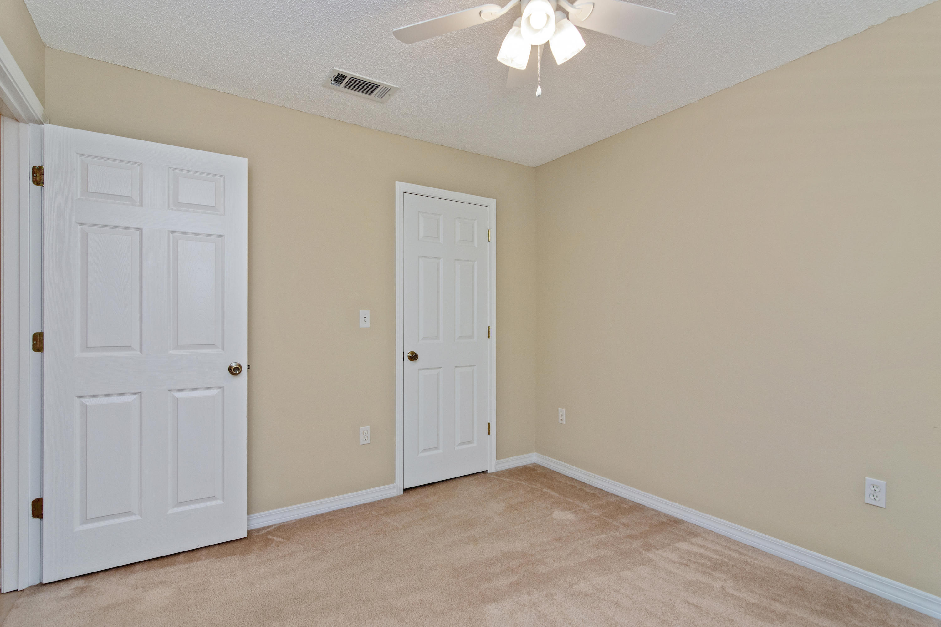 RIDGE CREST PH II - Residential