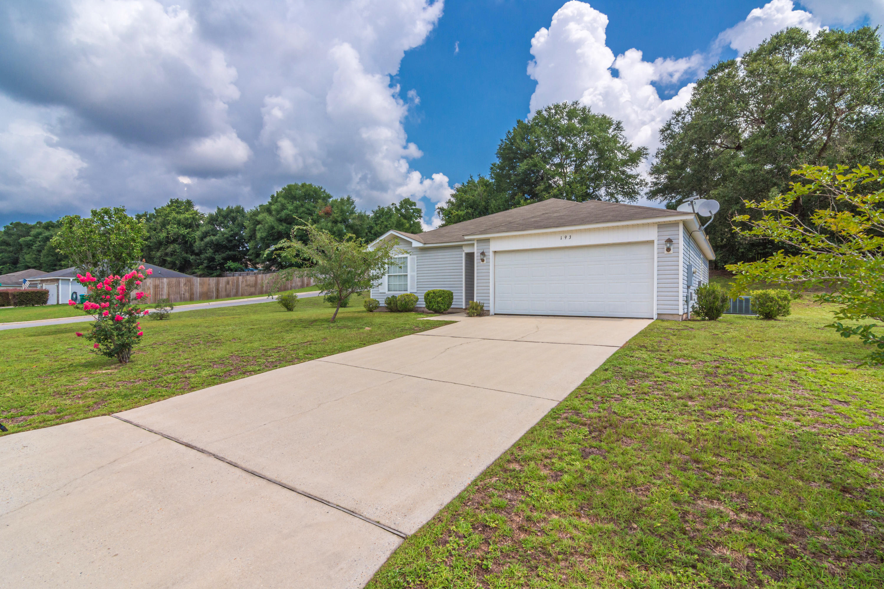 RIDGE CREST PH II - Residential
