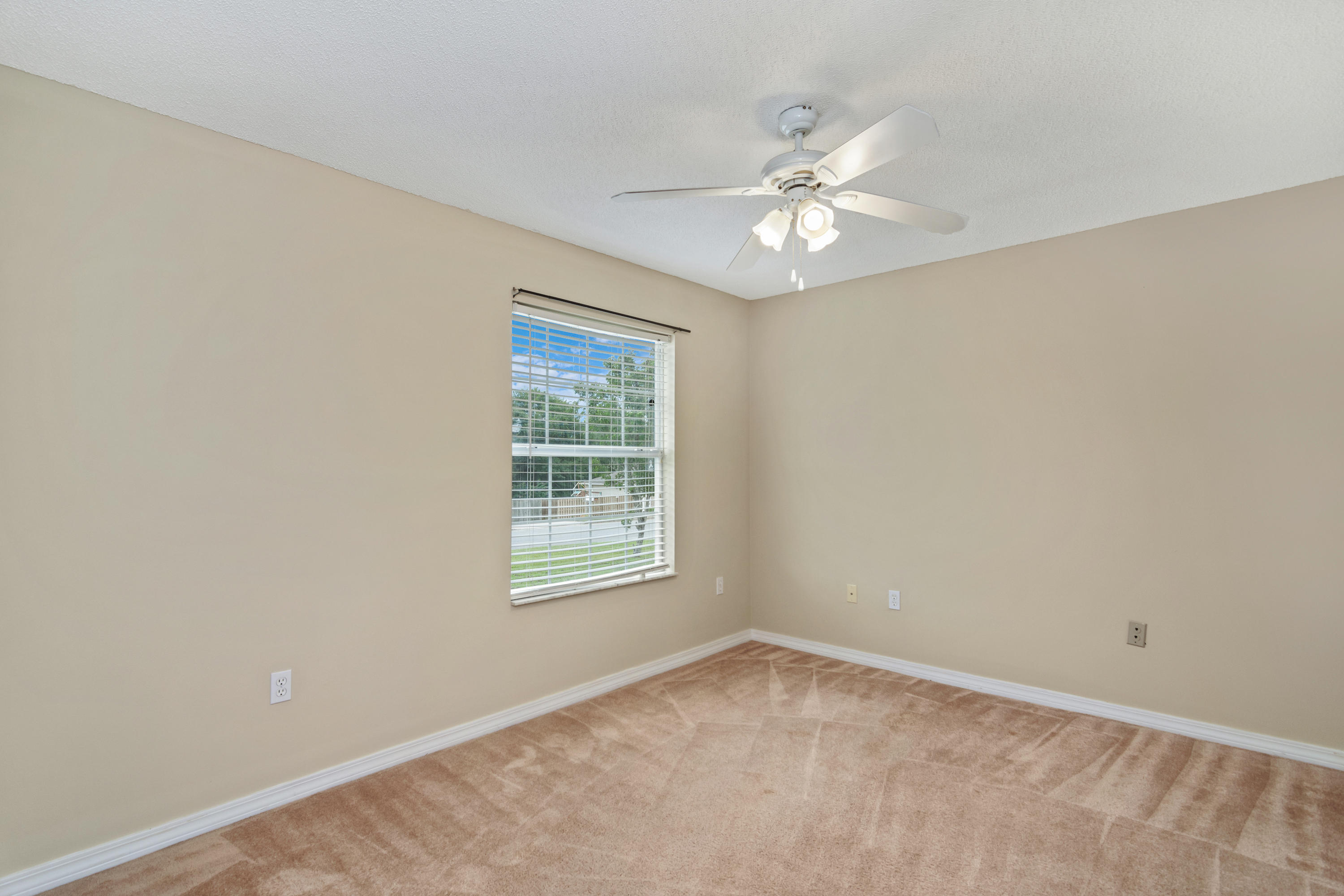 RIDGE CREST PH II - Residential