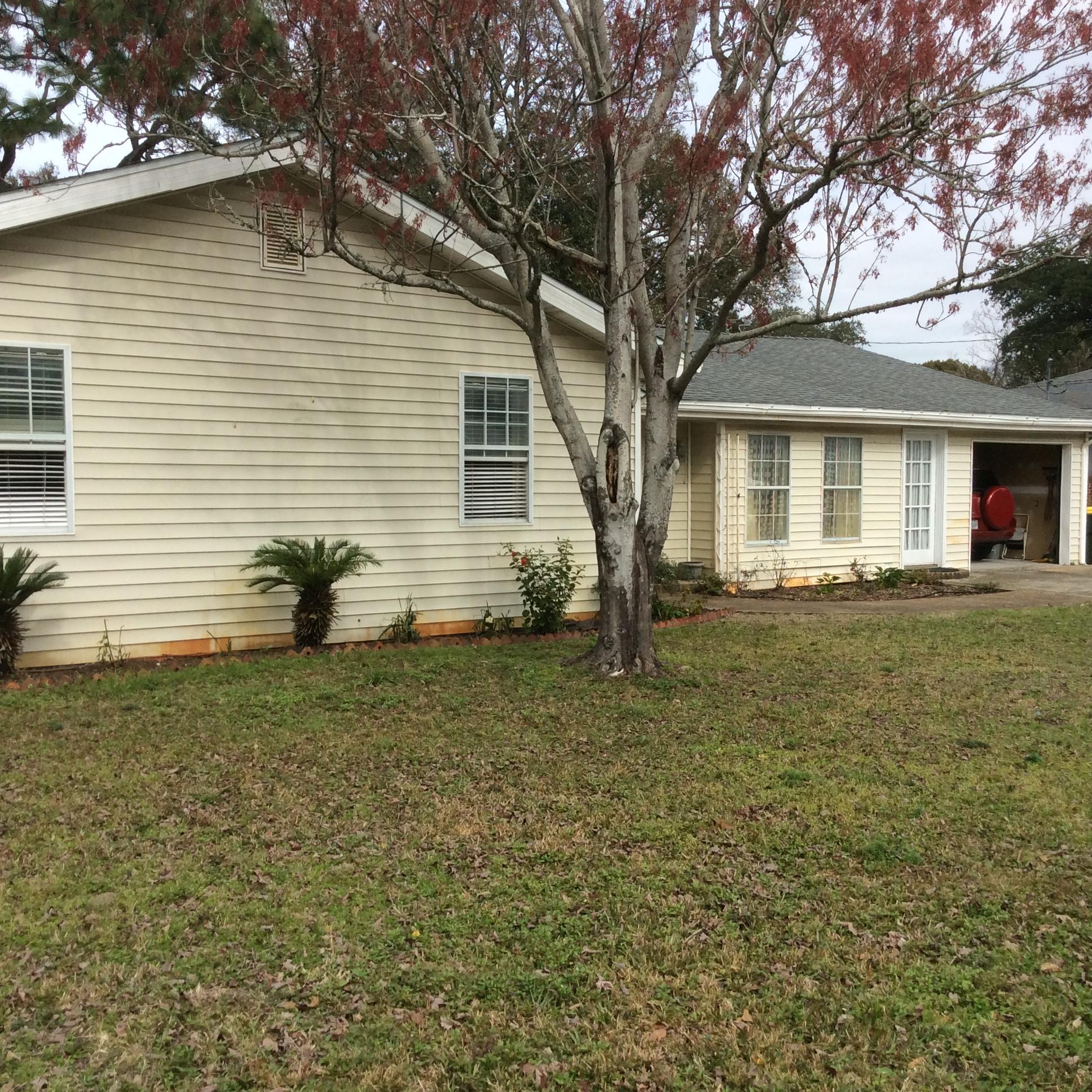 ELLIOTTS POINT - Residential