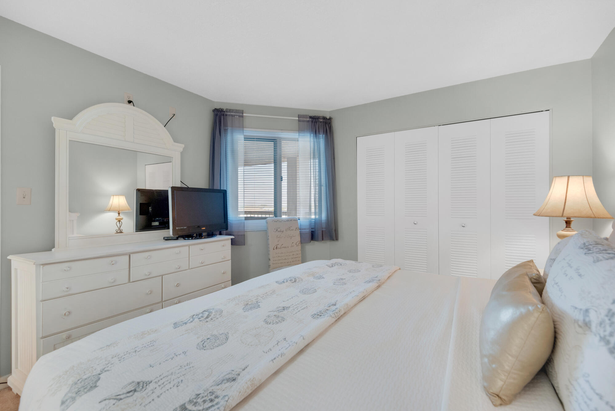 BREAKERS OF FWB PH 2 - Residential