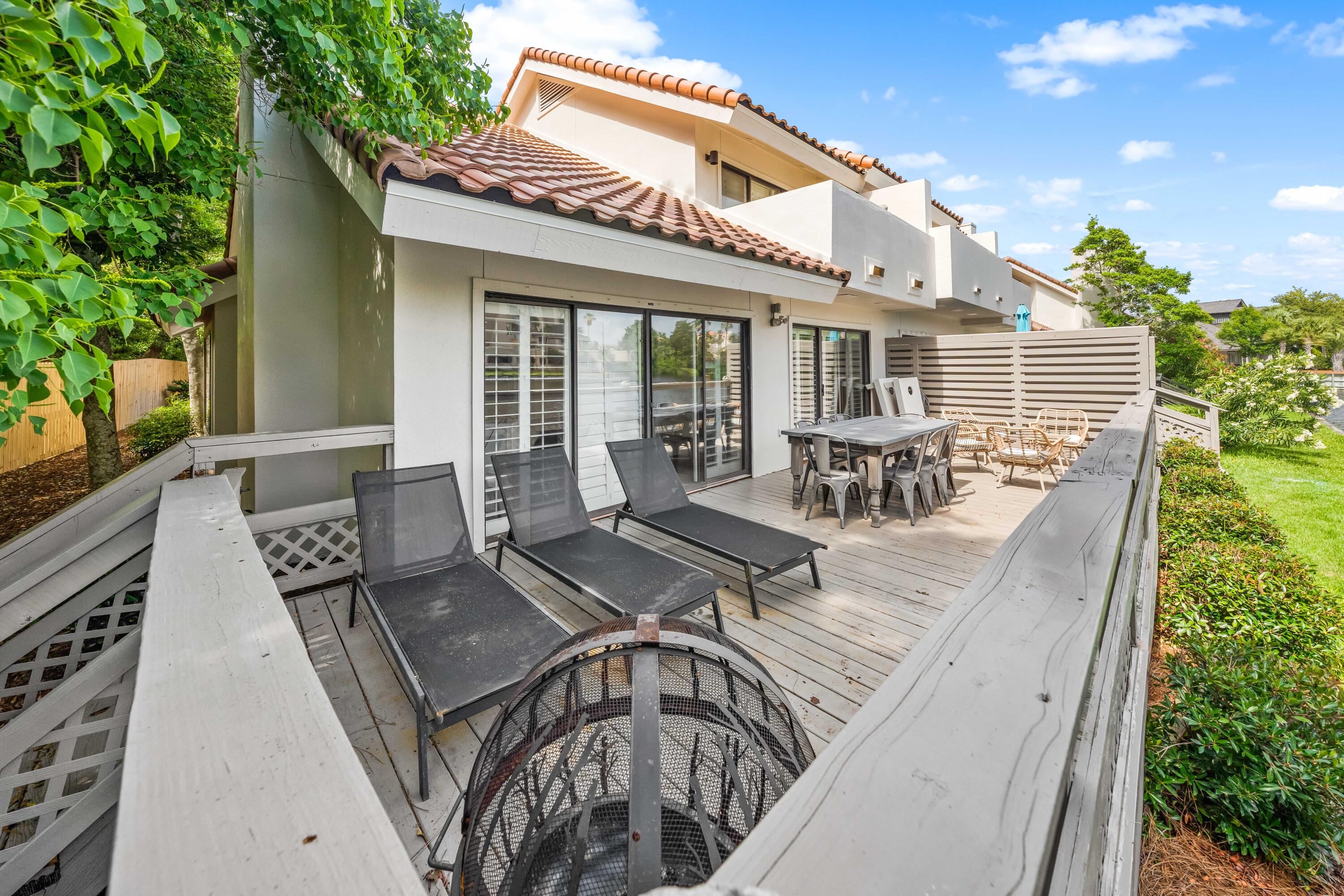 BEACHWALK VILLAS PH 12 - Residential