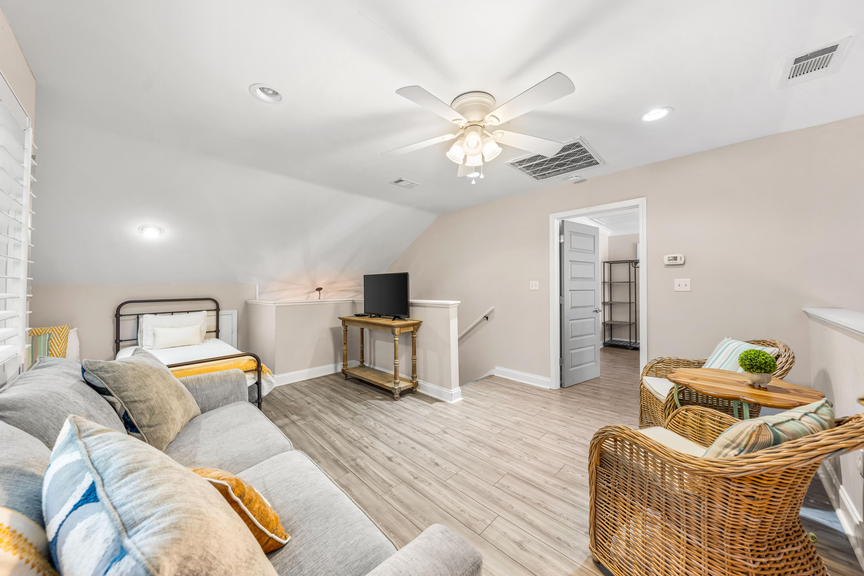 BEACHWALK VILLAS PH 12 - Residential