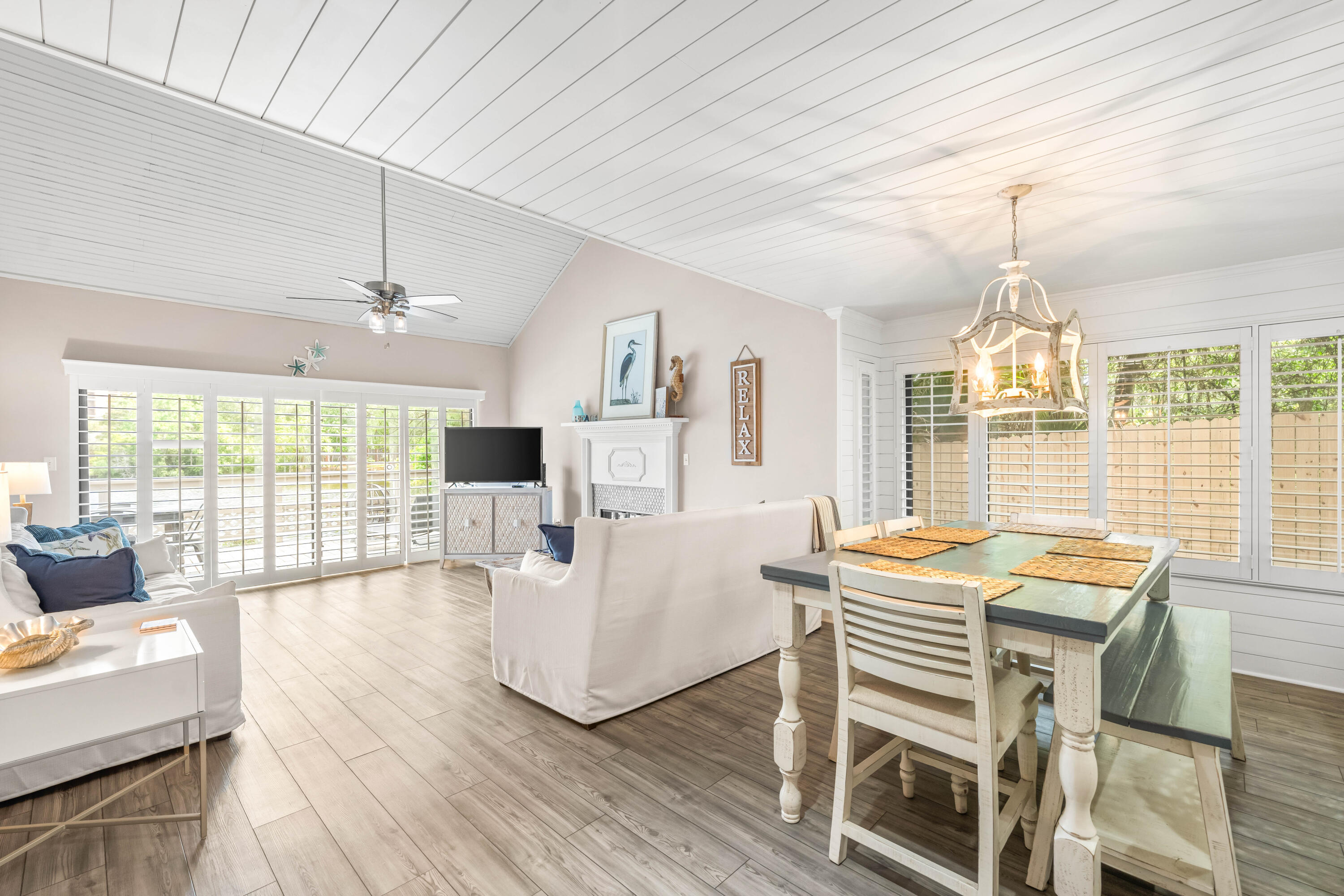 BEACHWALK VILLAS PH 12 - Residential