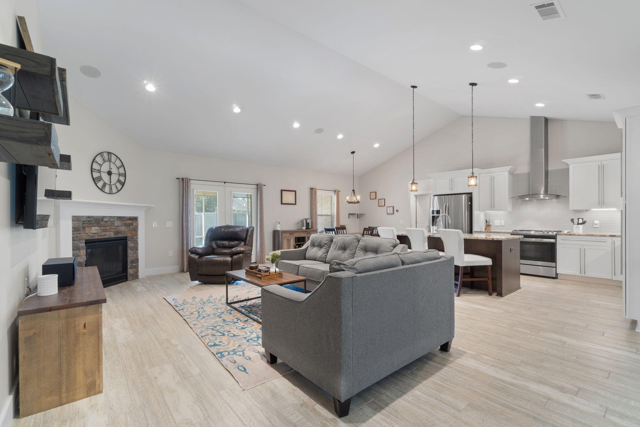 SHADOW PINES S/D - Residential