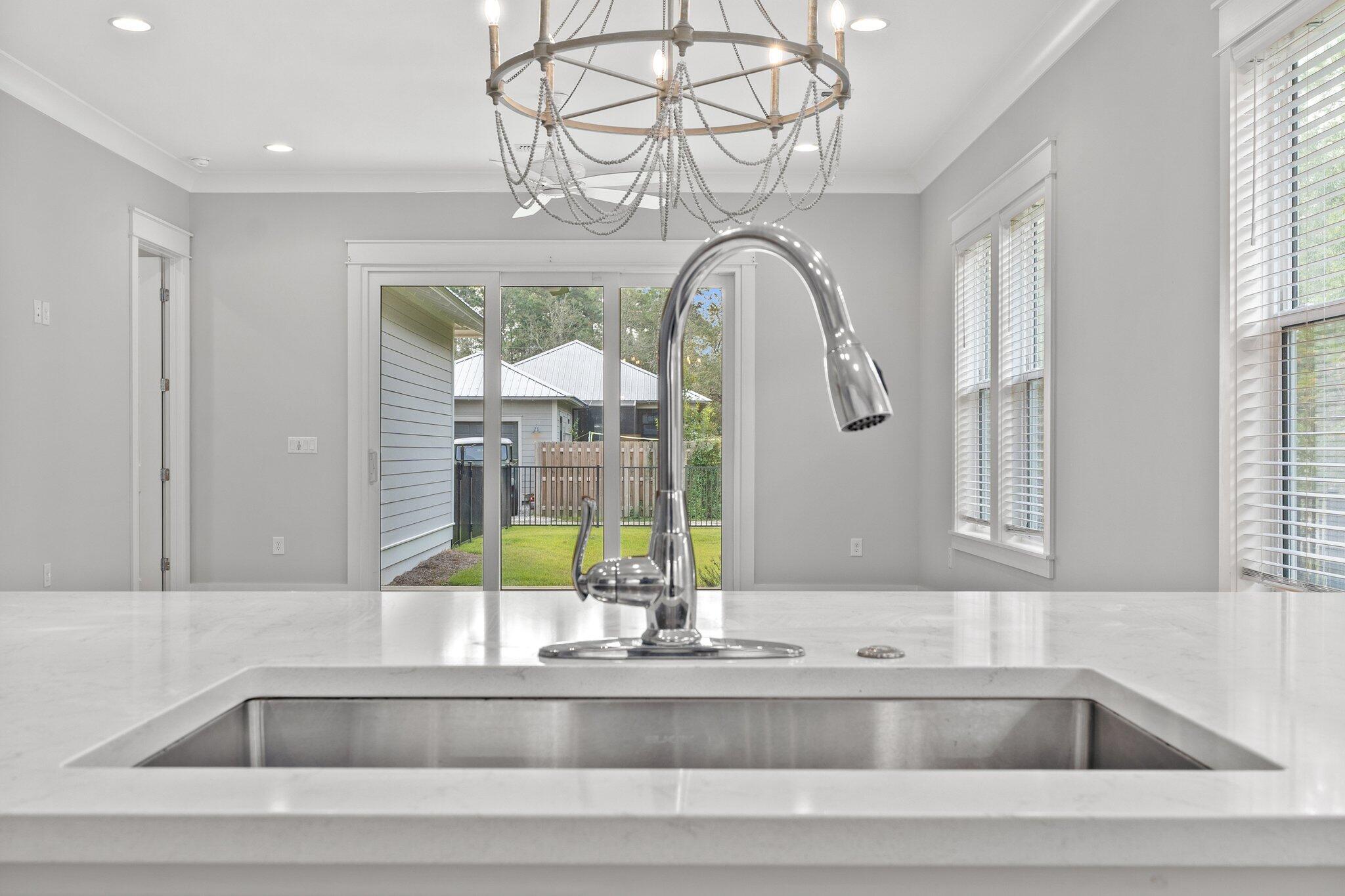 GRAYTON BAYOU - Residential Lease
