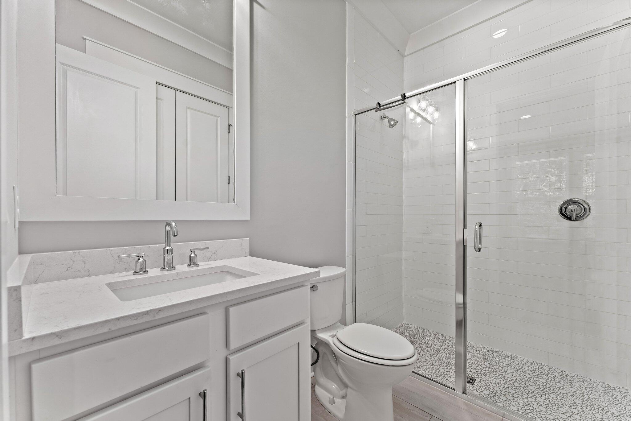 GRAYTON BAYOU - Residential Lease