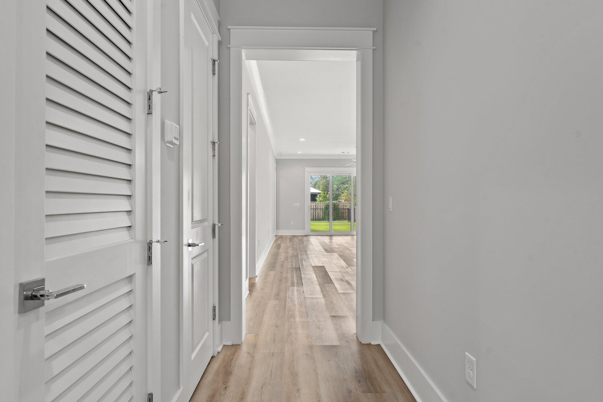 GRAYTON BAYOU - Residential Lease