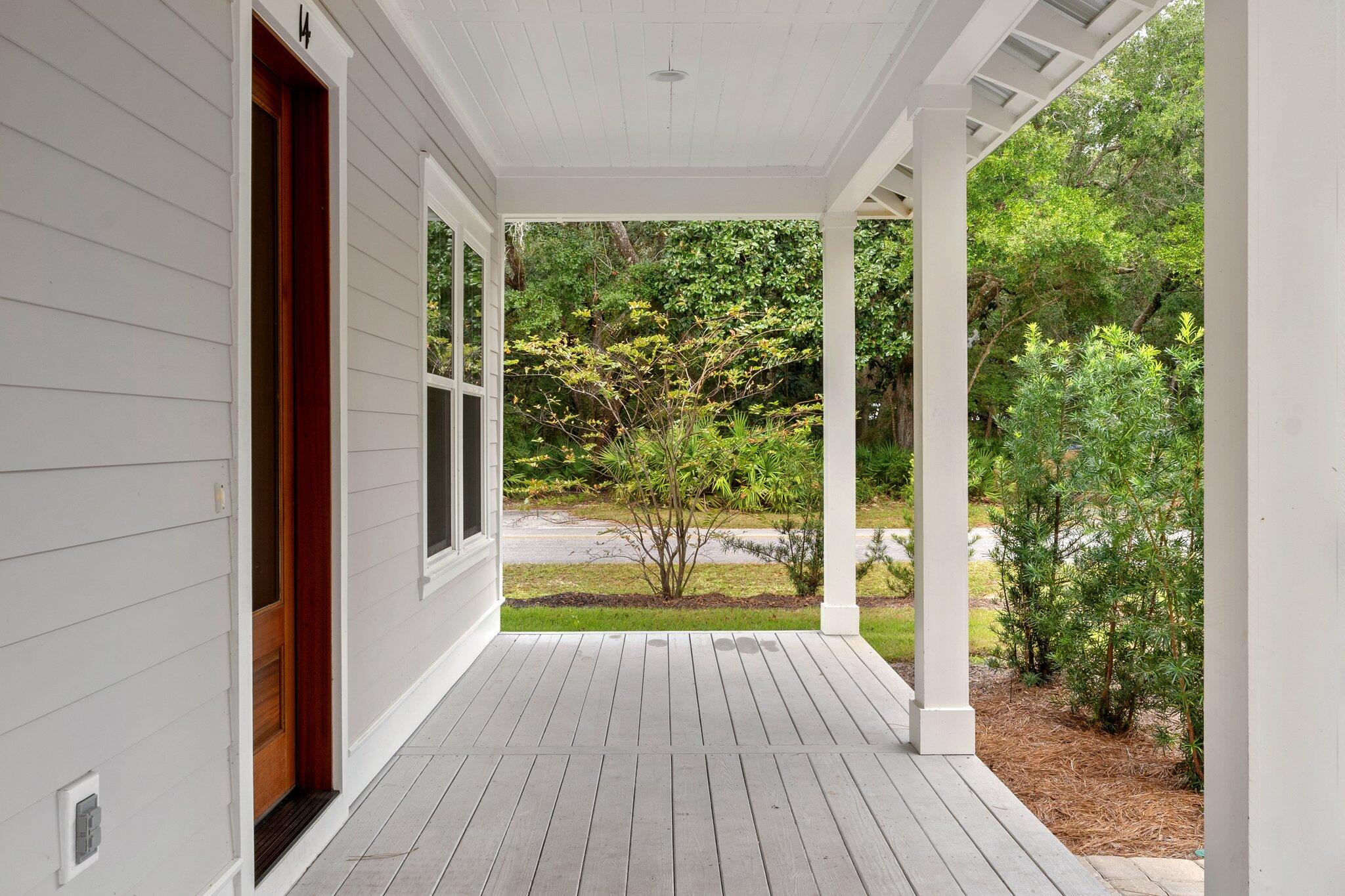 GRAYTON BAYOU - Residential Lease
