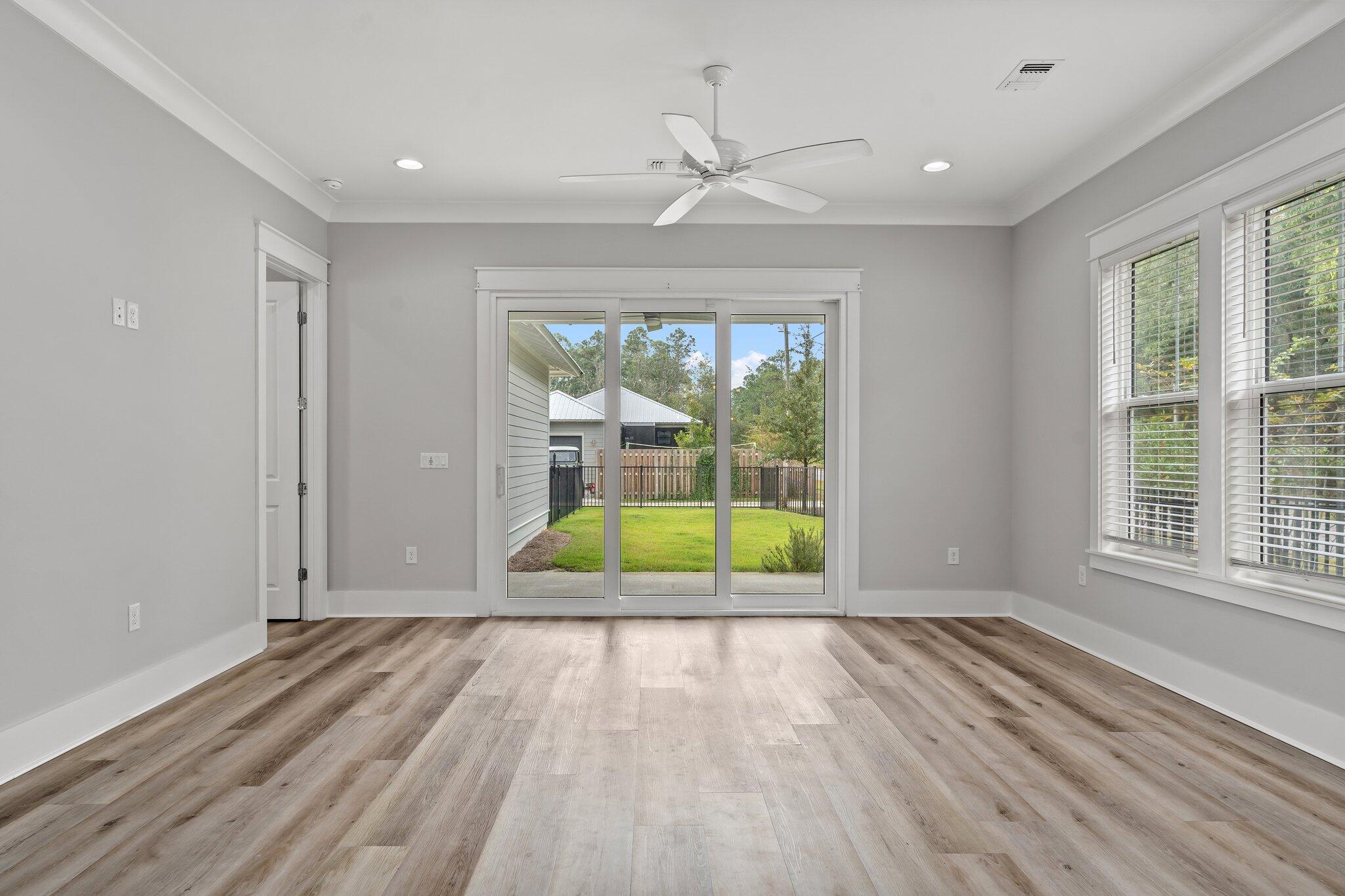 GRAYTON BAYOU - Residential Lease