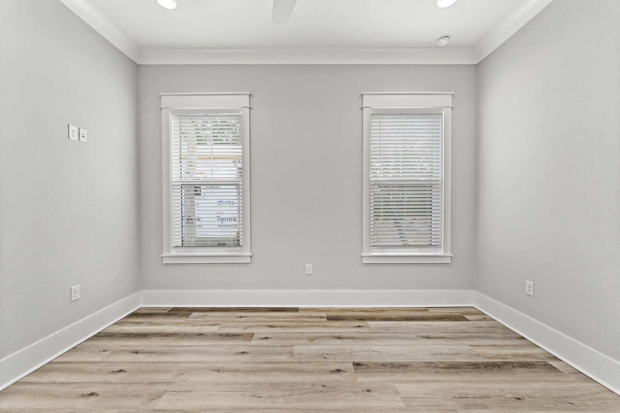 GRAYTON BAYOU - Residential Lease