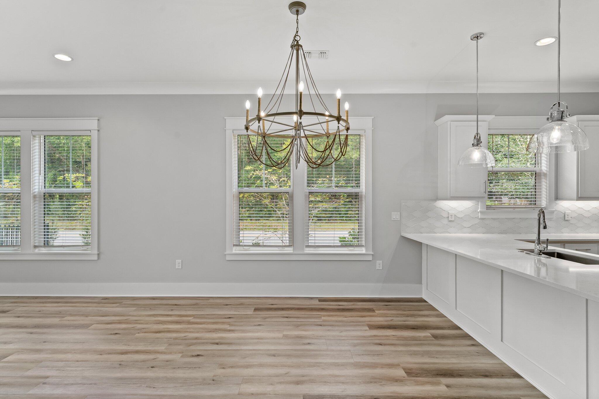 GRAYTON BAYOU - Residential Lease