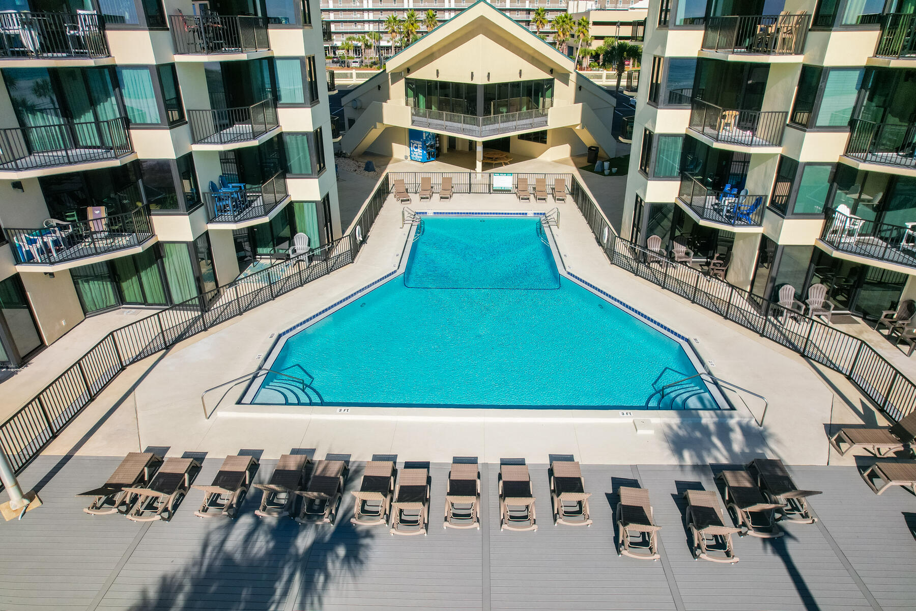 SUNBIRD CONDO - Residential