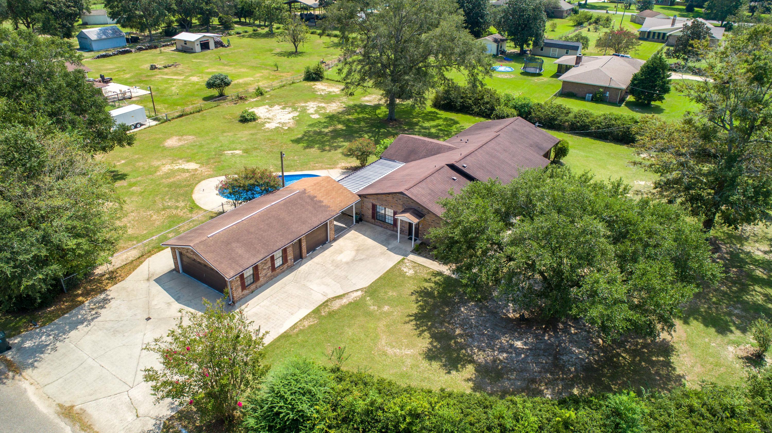 WOODBINE HILLS - Residential