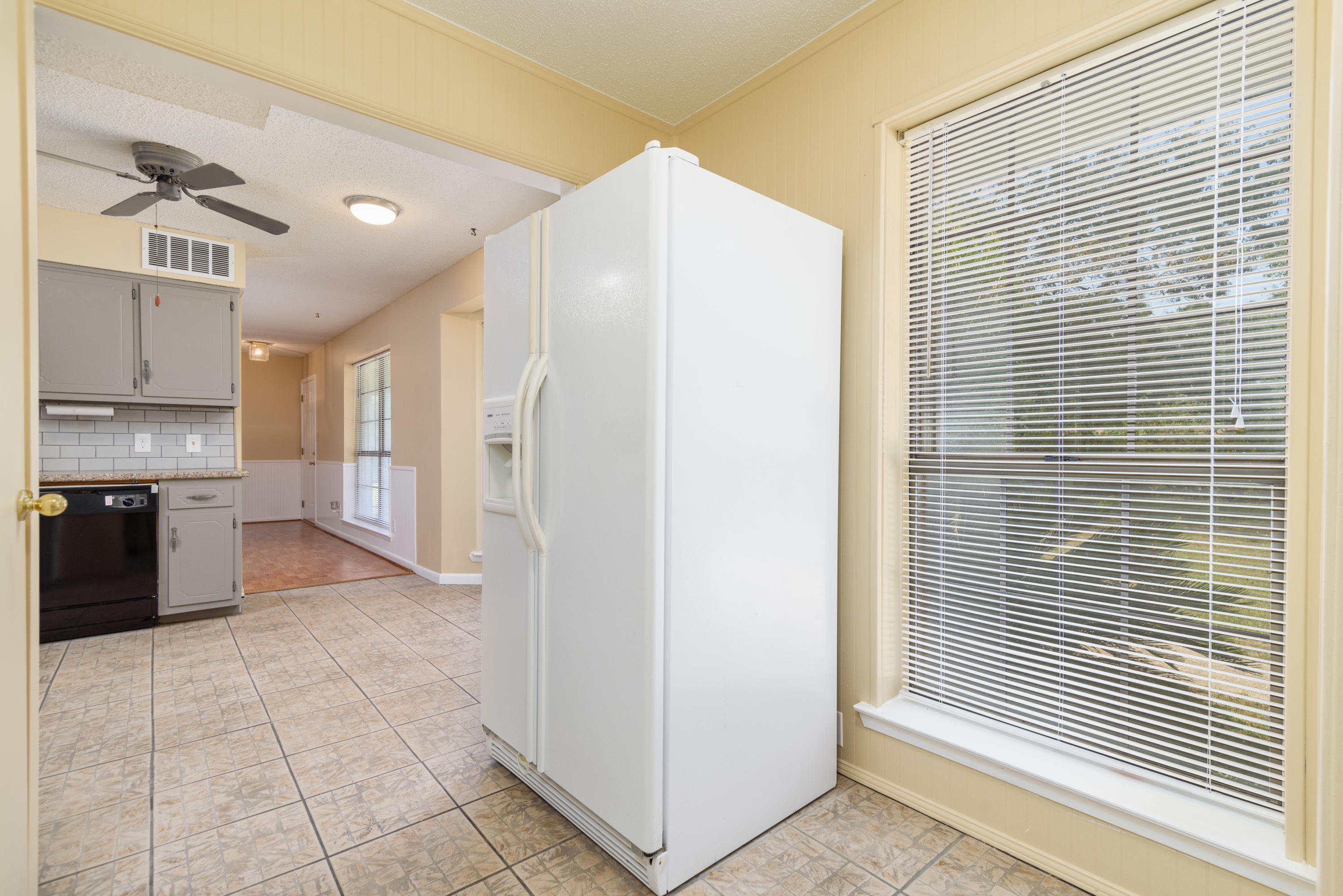 WOODBINE HILLS - Residential