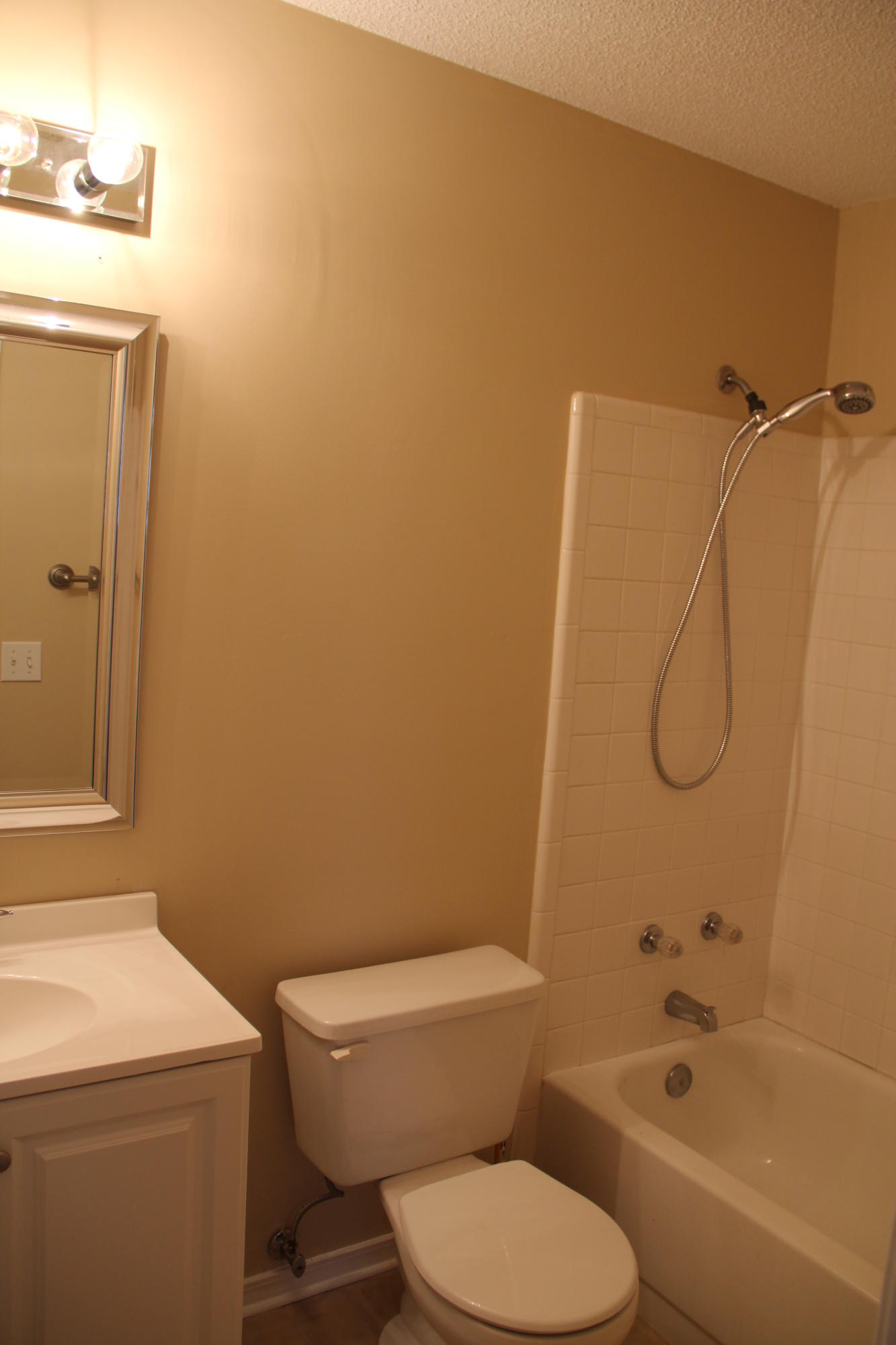 LEGION COVE S/D - Residential