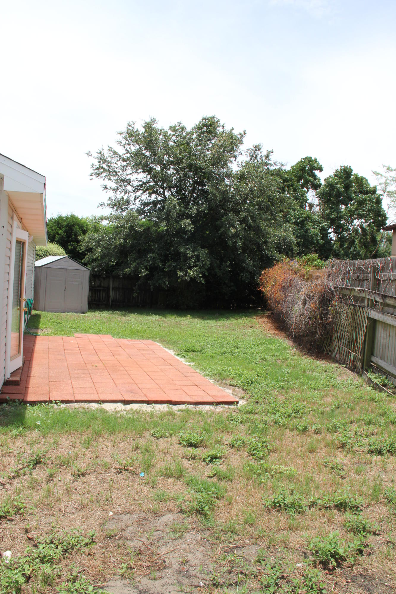 LEGION COVE S/D - Residential