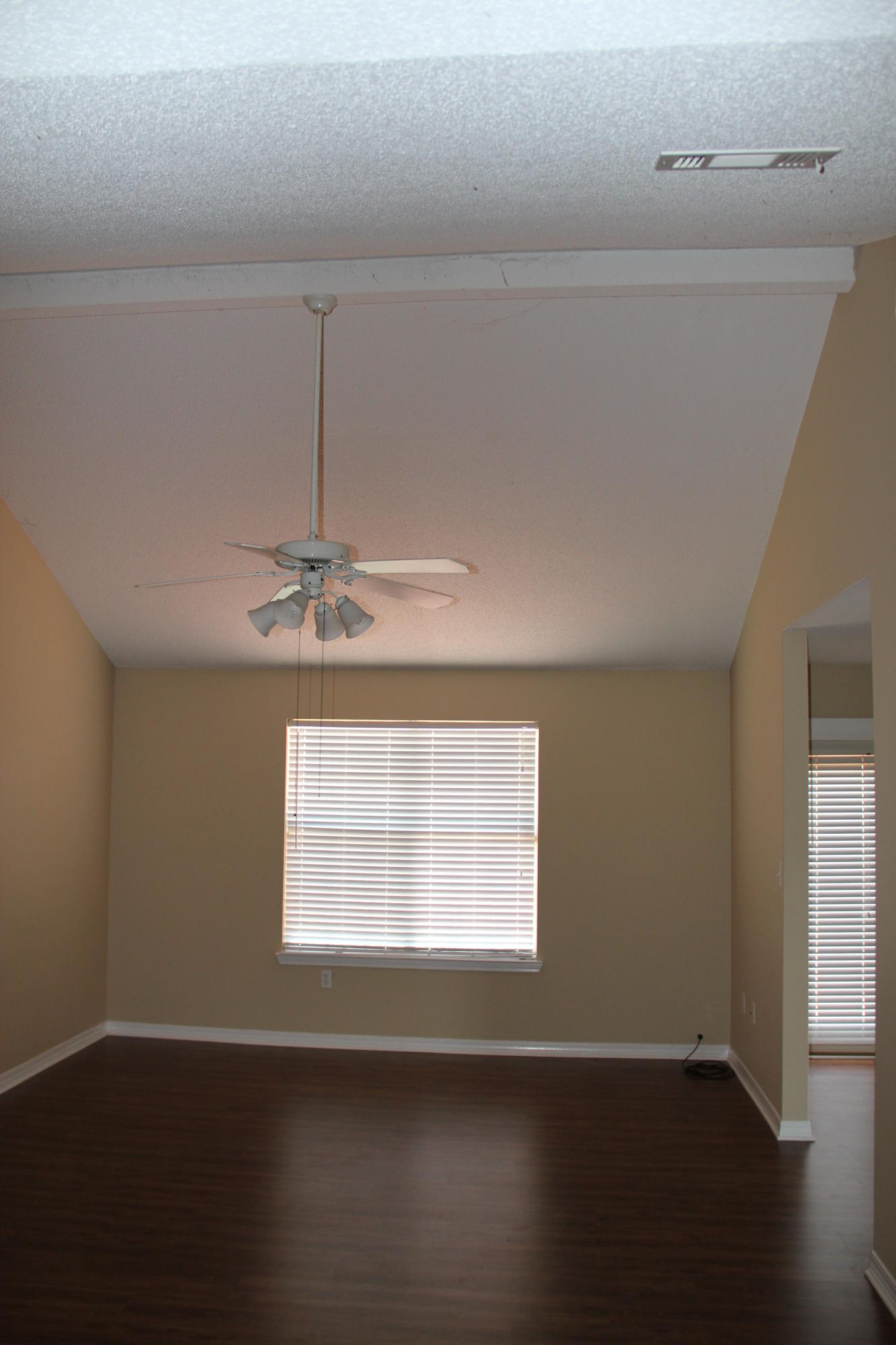 LEGION COVE S/D - Residential