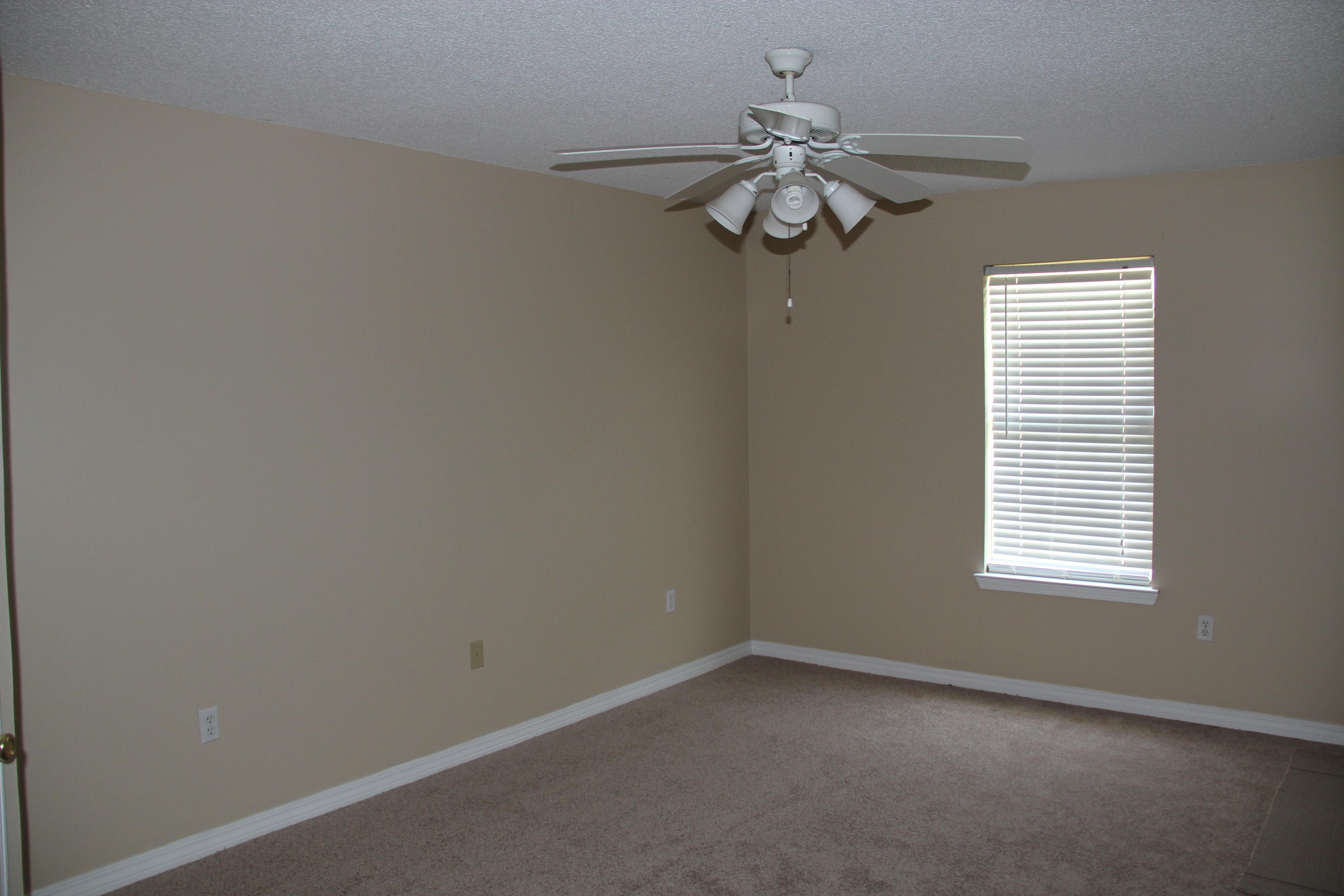 LEGION COVE S/D - Residential