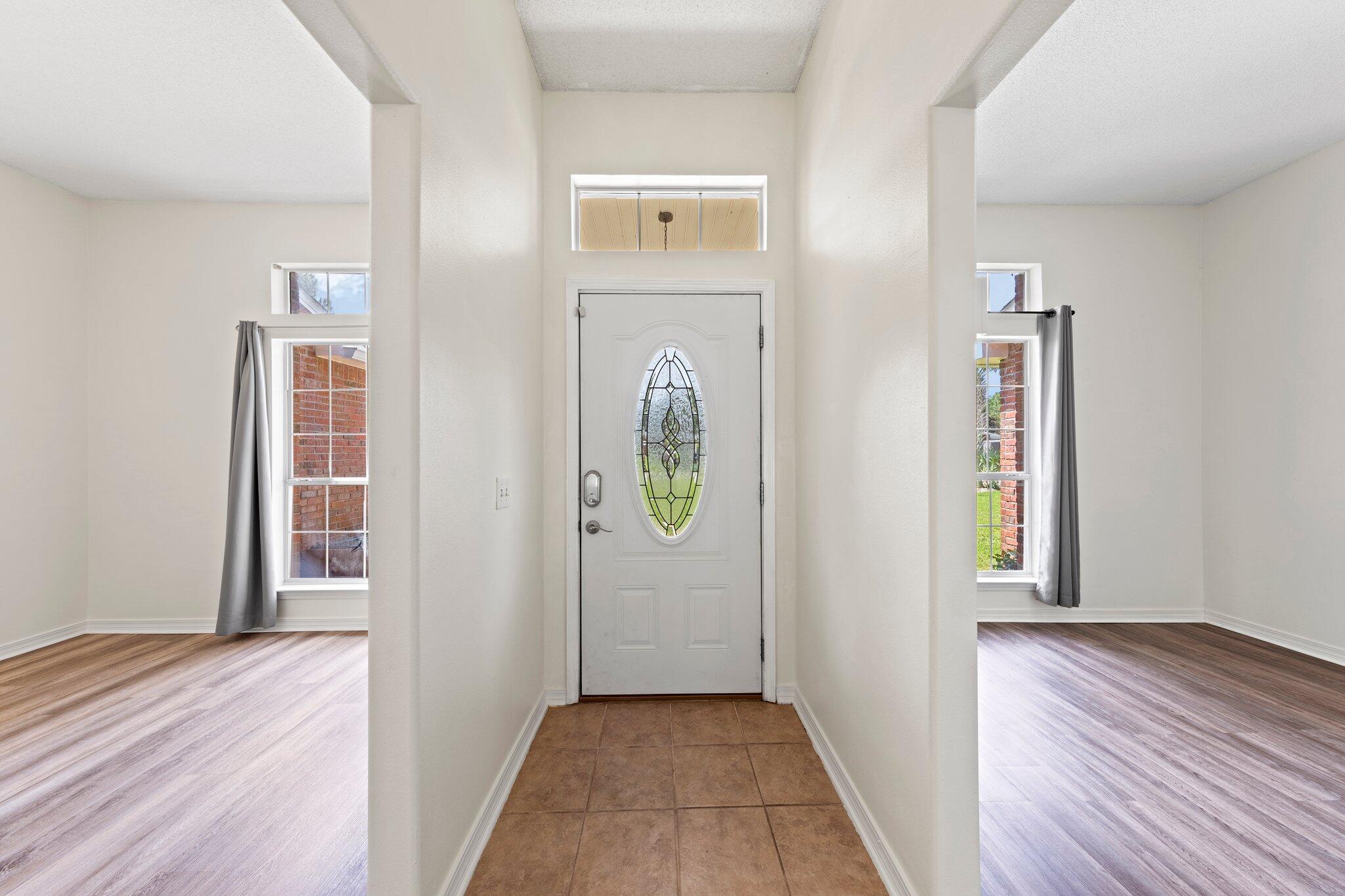 HOLLEY BY THE SEA - Residential