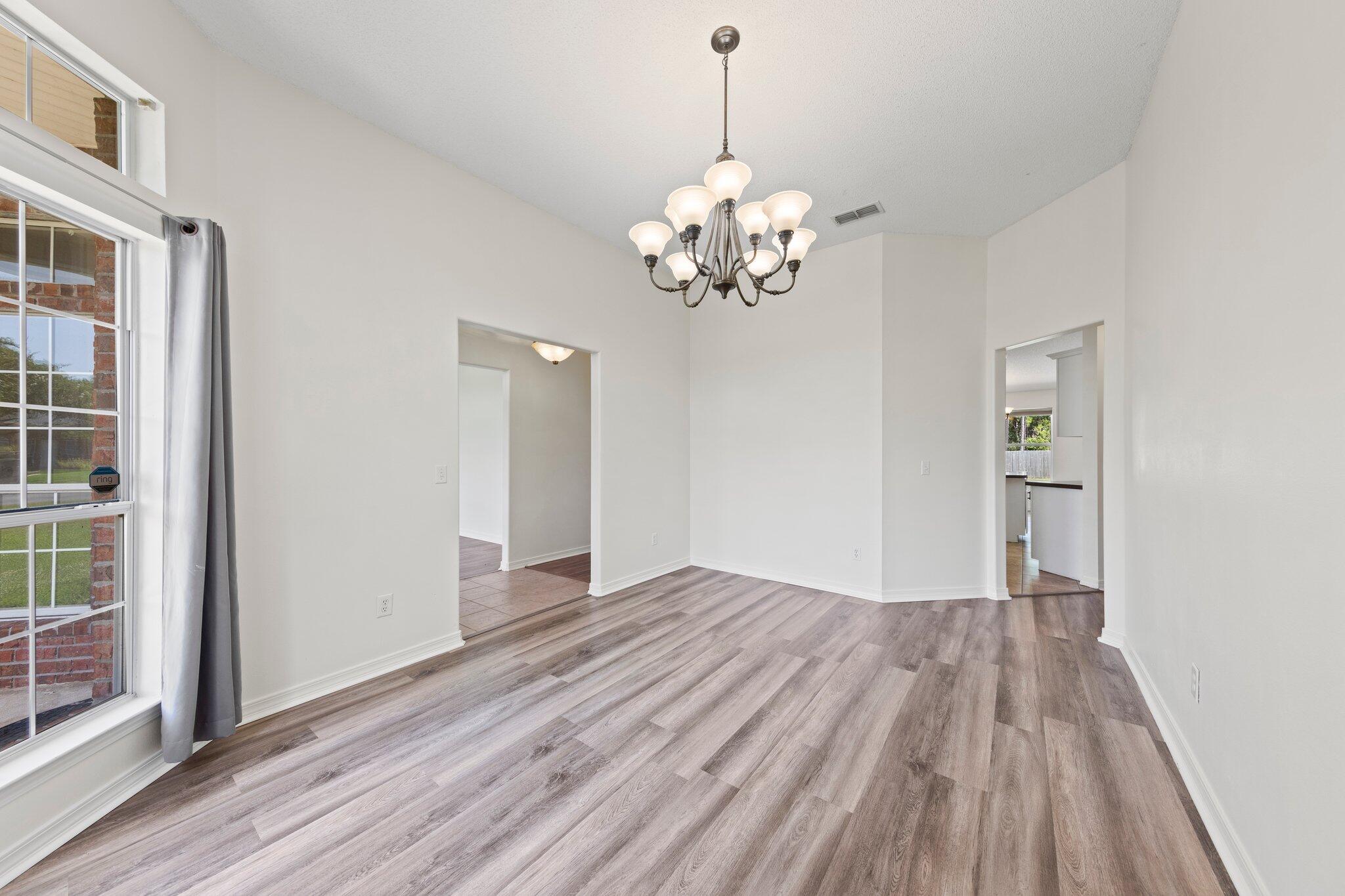 HOLLEY BY THE SEA - Residential