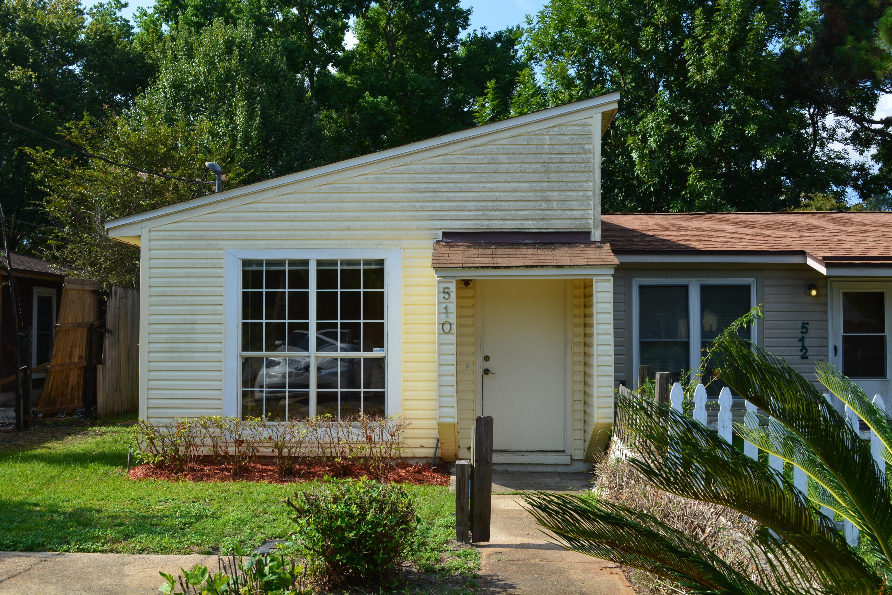 PINE MEADOWS 1ST ADDN - Residential