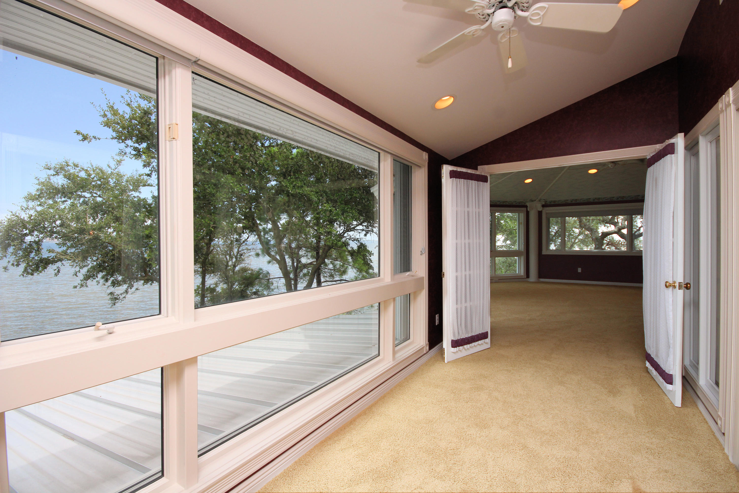 SHALIMAR POINTE S/D - Residential