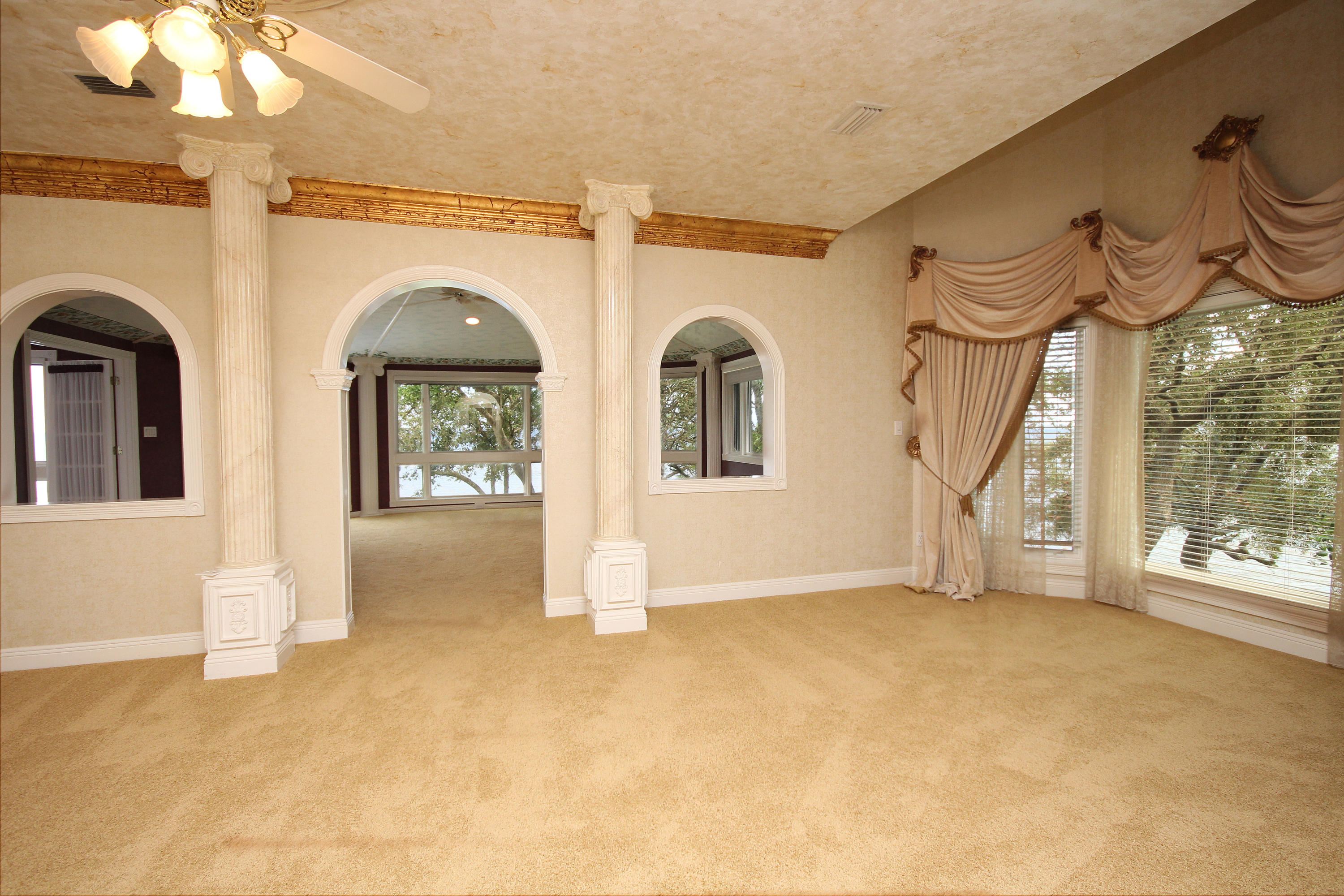 SHALIMAR POINTE S/D - Residential