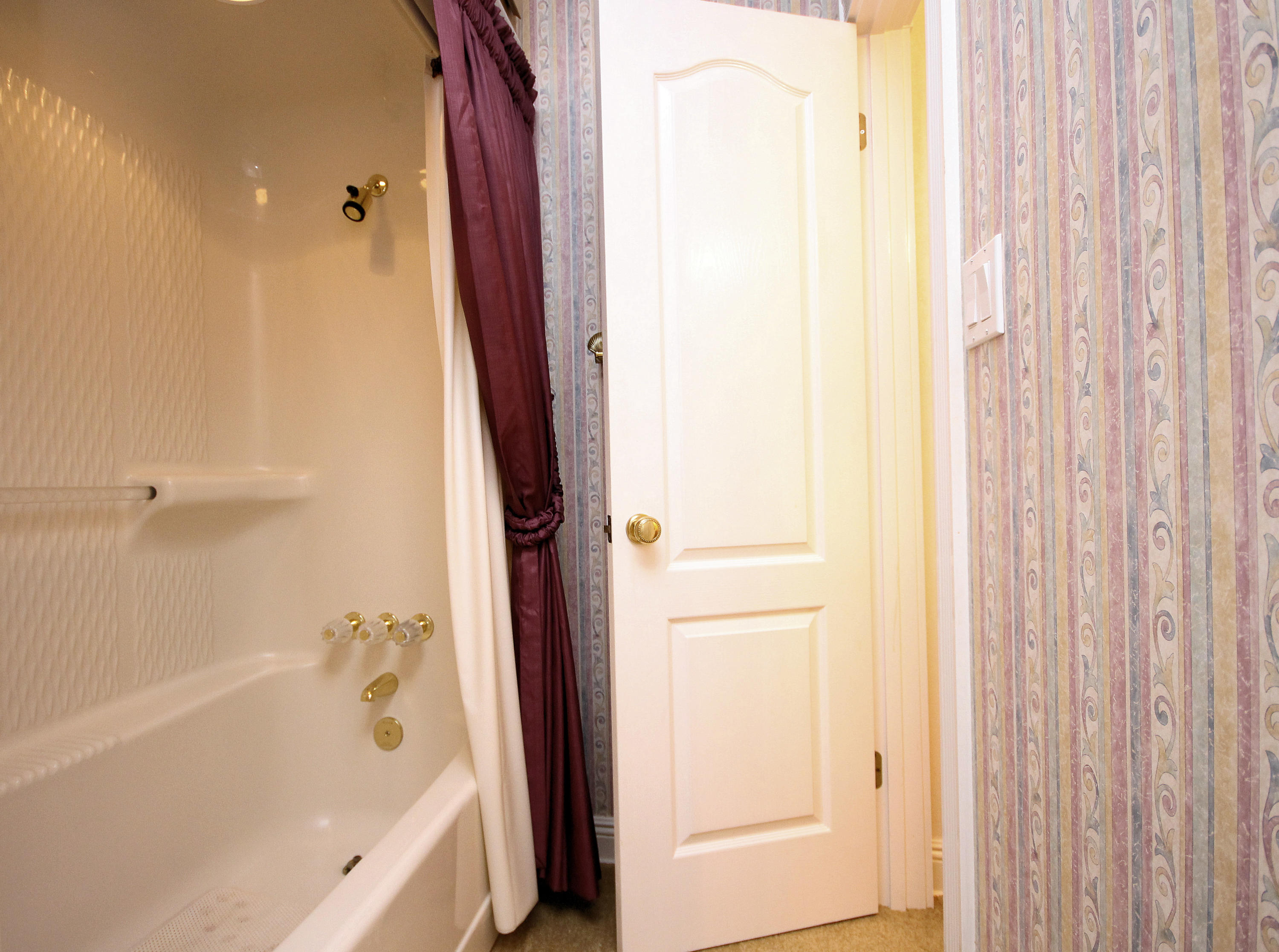 SHALIMAR POINTE S/D - Residential