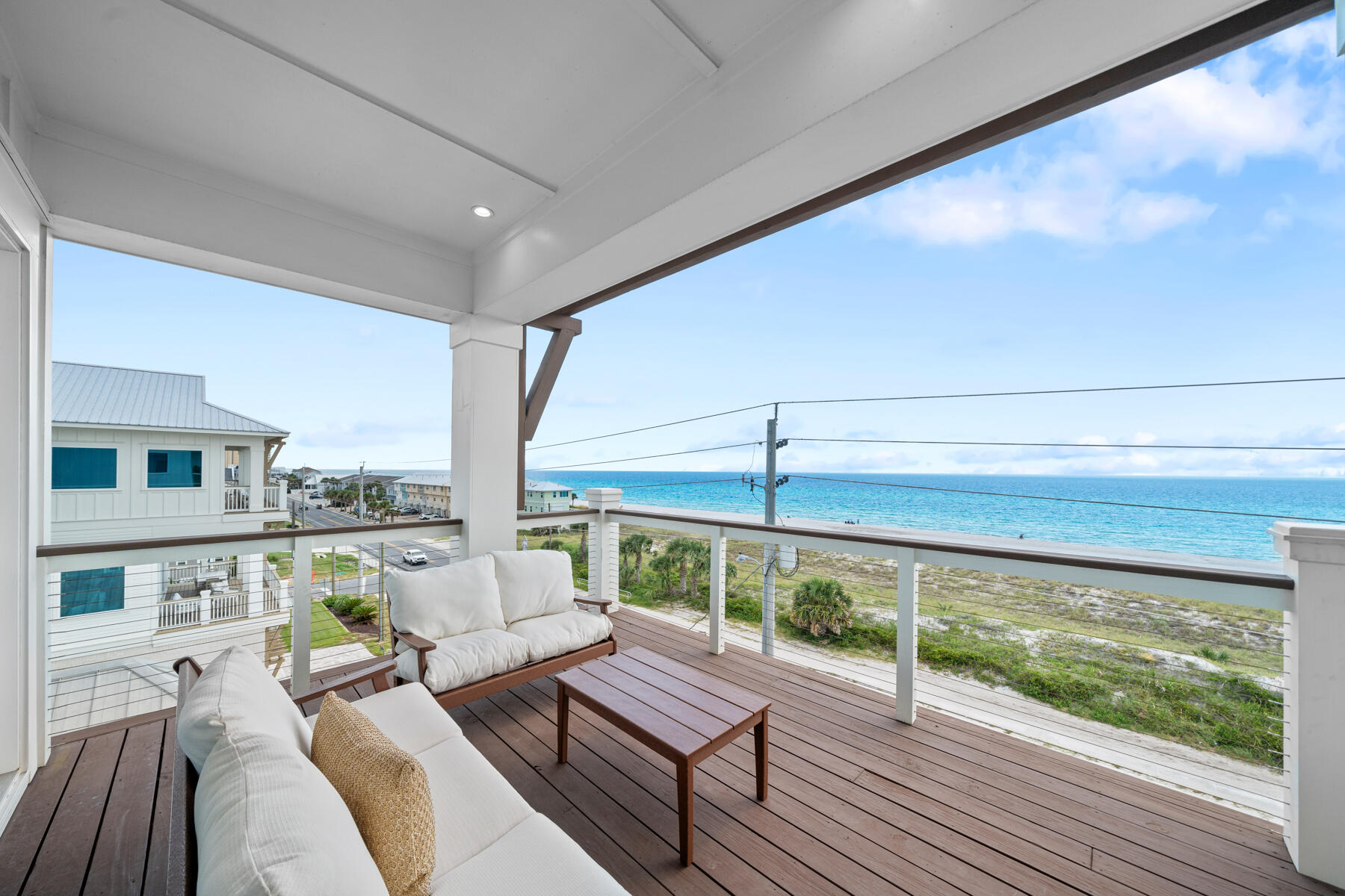 LAGUNA BEACH - Residential