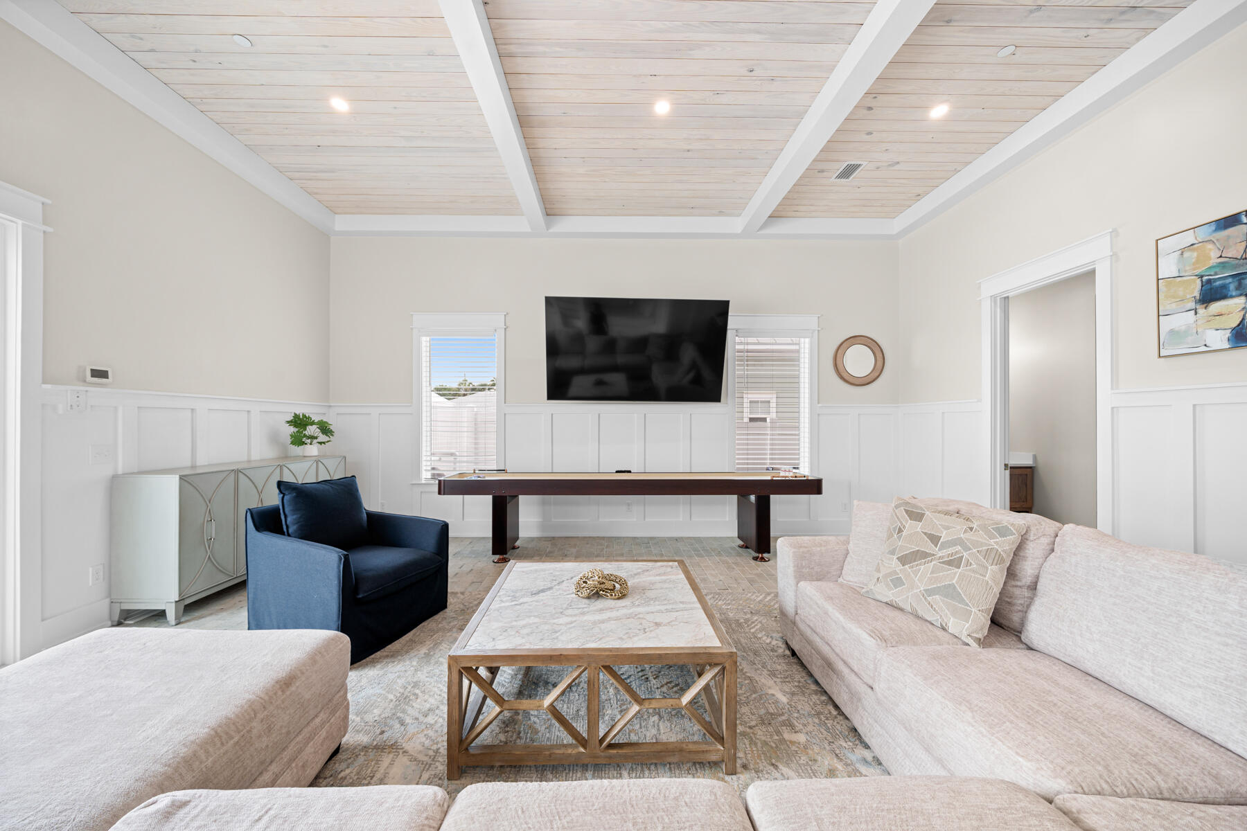 LAGUNA BEACH - Residential