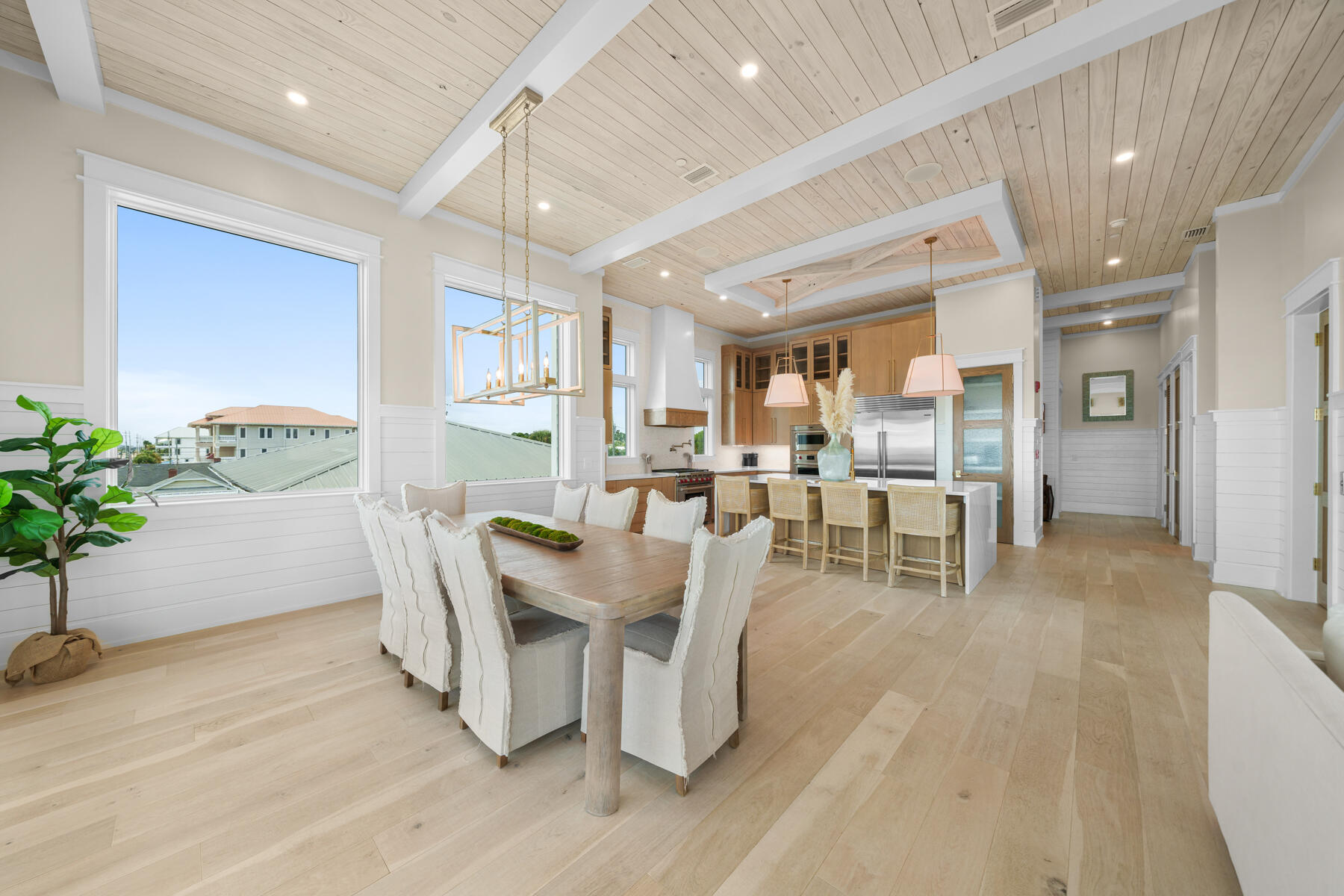 LAGUNA BEACH - Residential