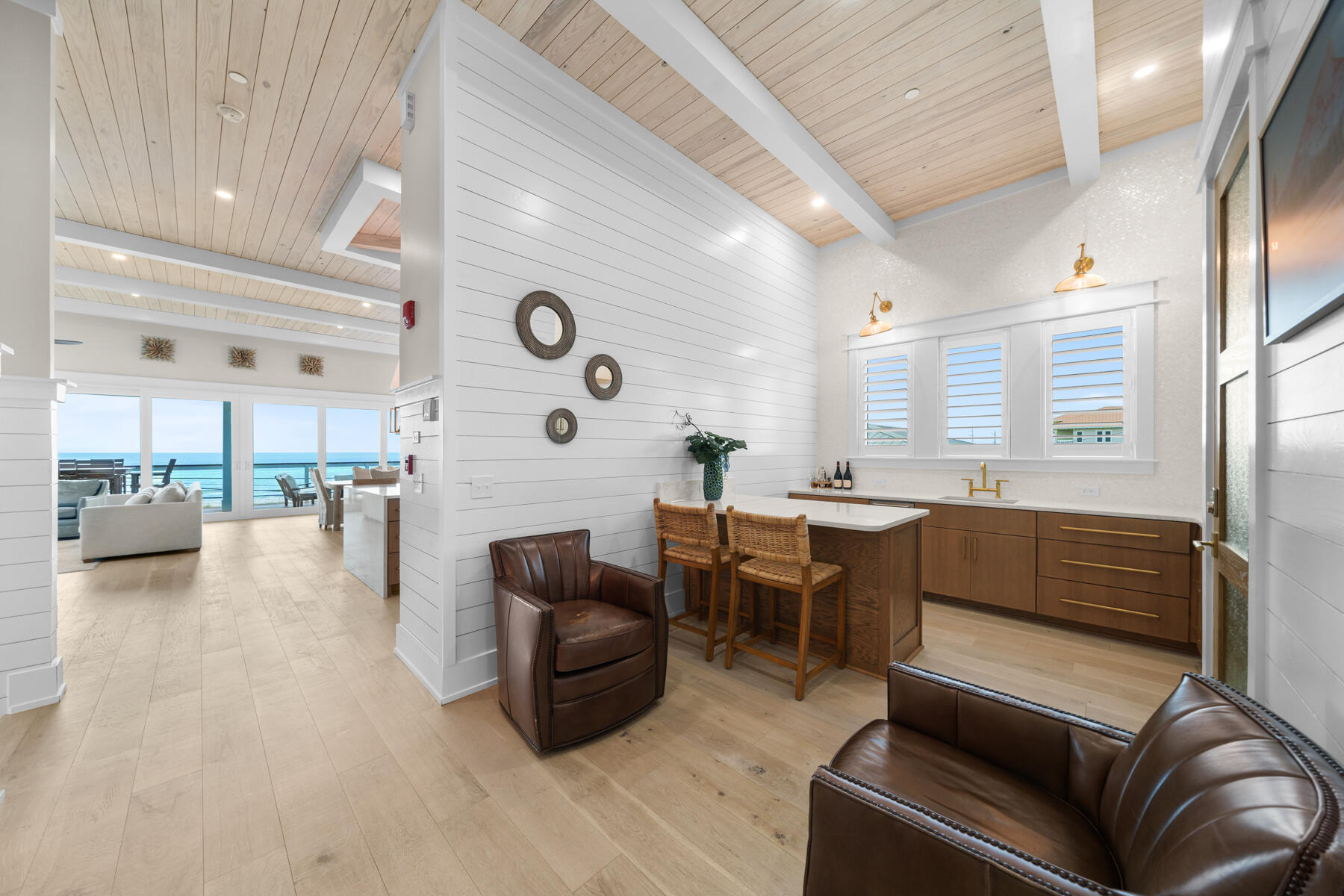 LAGUNA BEACH - Residential