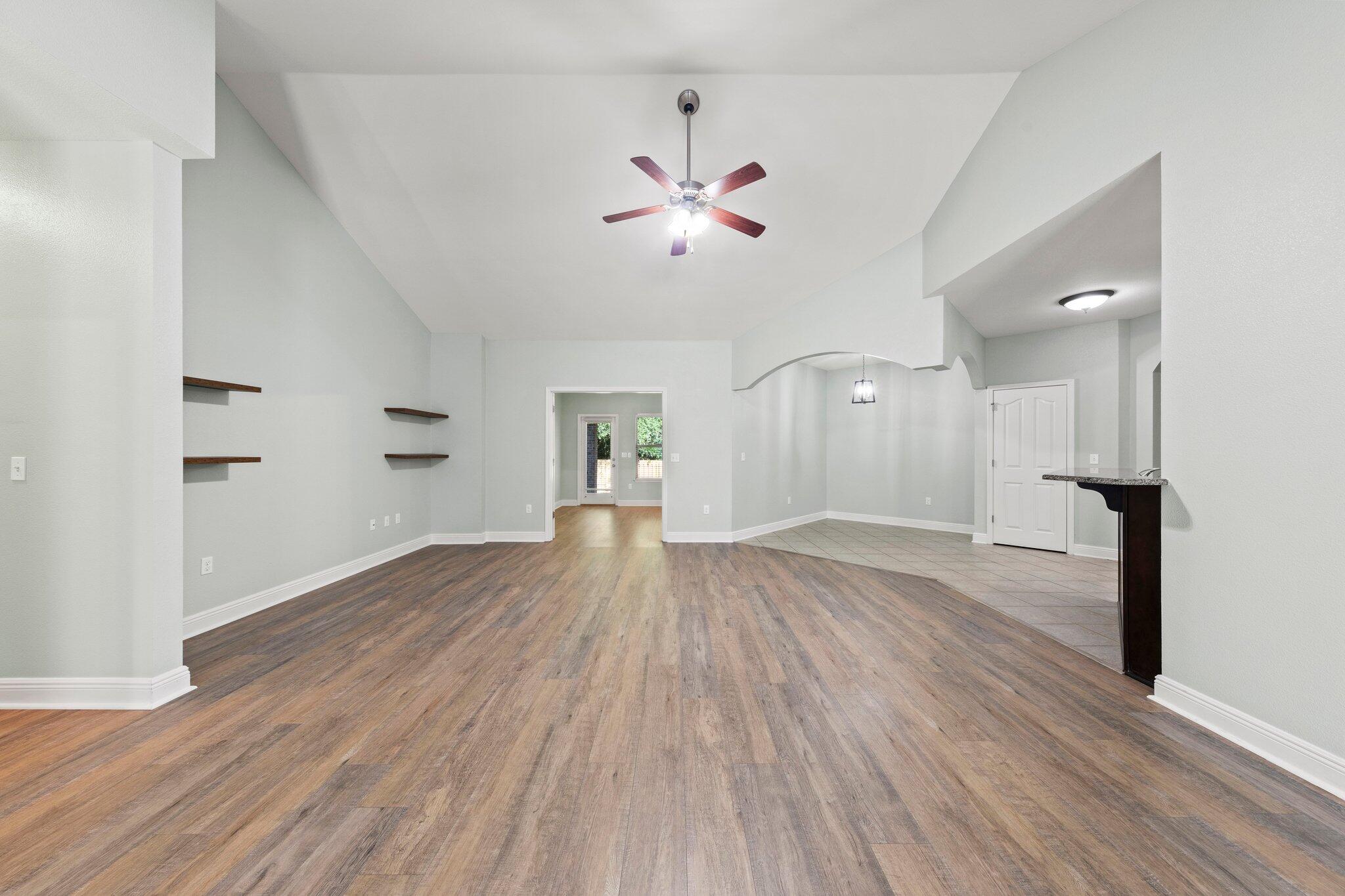 FOX VALLEY PH 3-A - Residential Lease