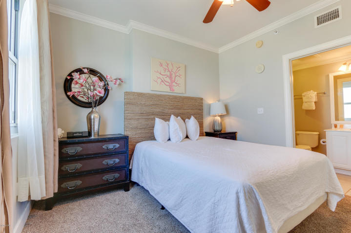 SUNRISE BEACH - Residential