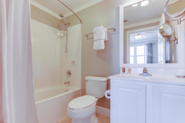 SUNRISE BEACH - Residential