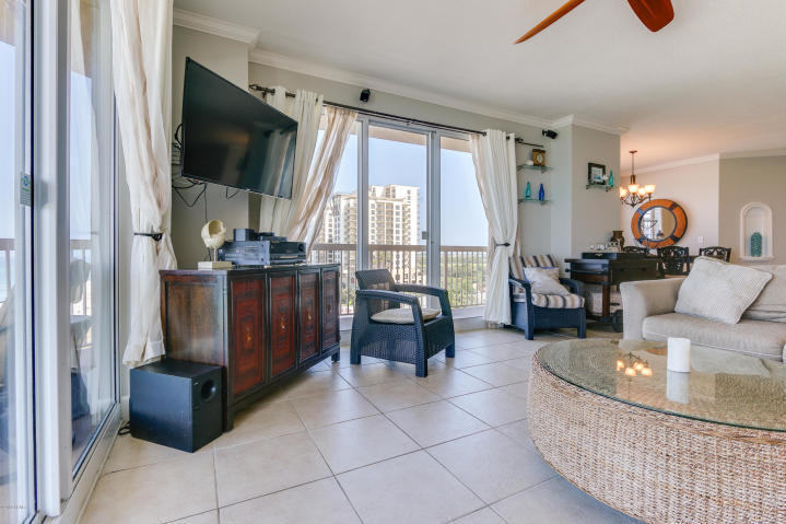 SUNRISE BEACH - Residential