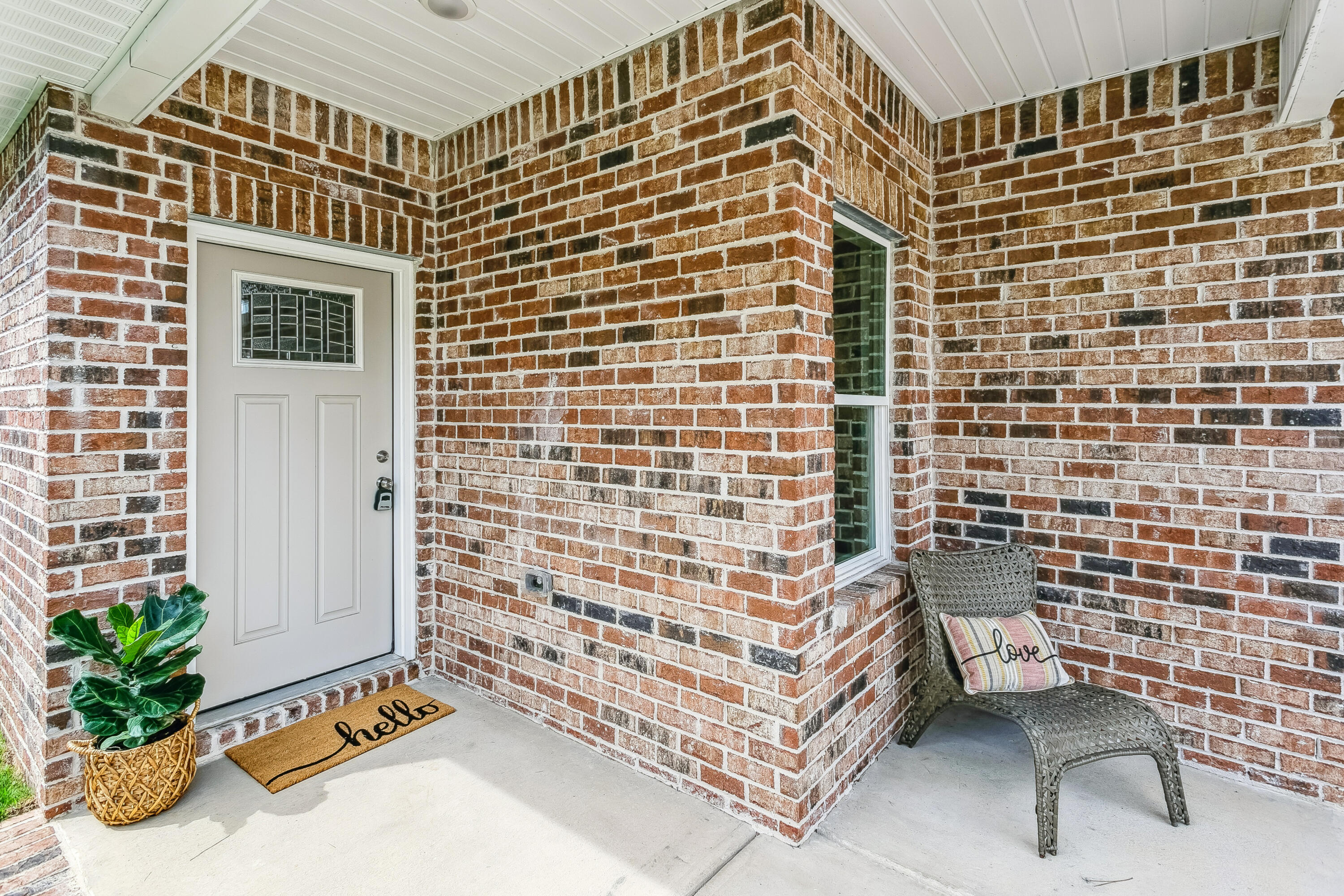 NICEVILLE (222200.00) - Residential