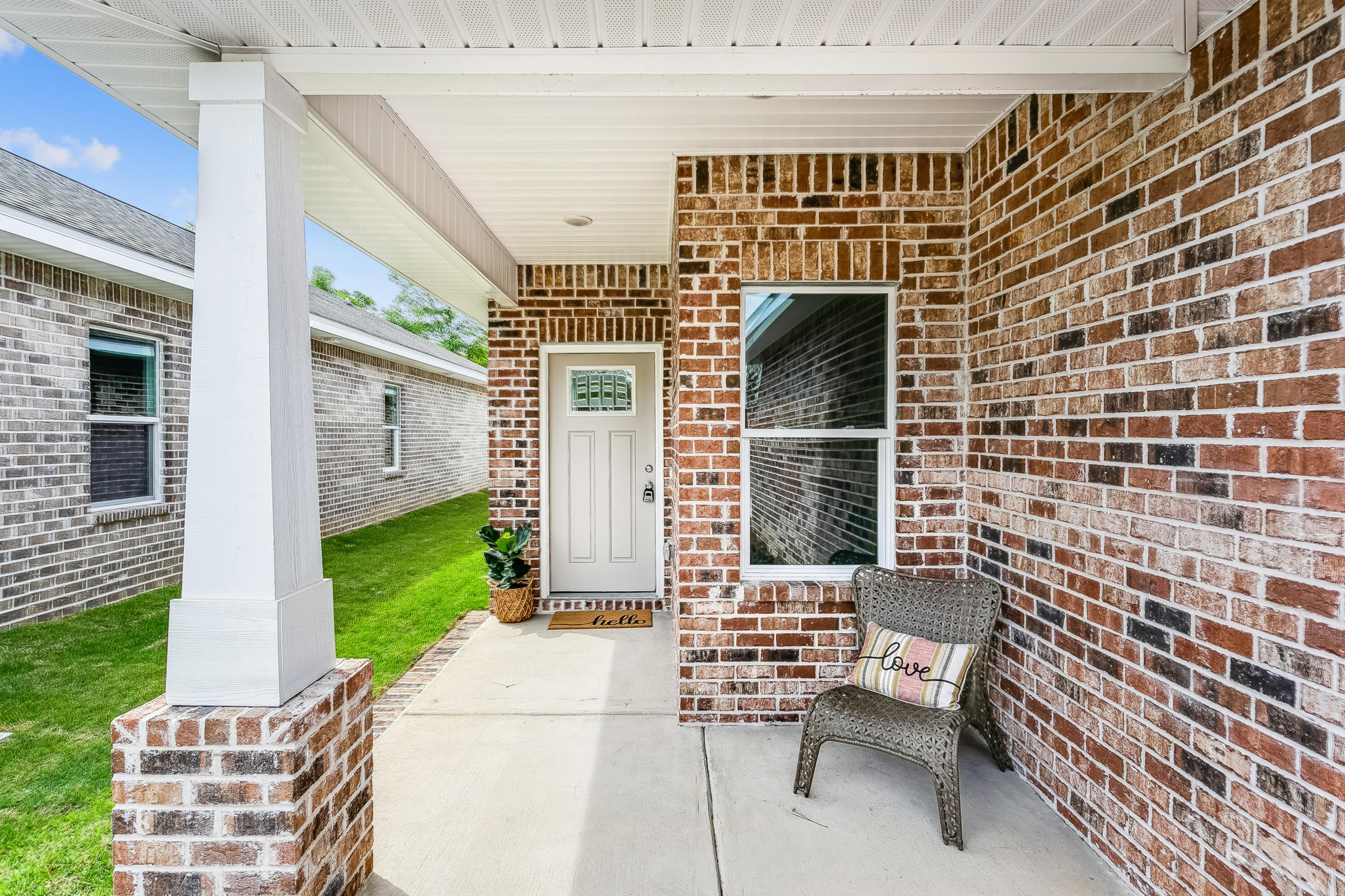 NICEVILLE (222200.00) - Residential