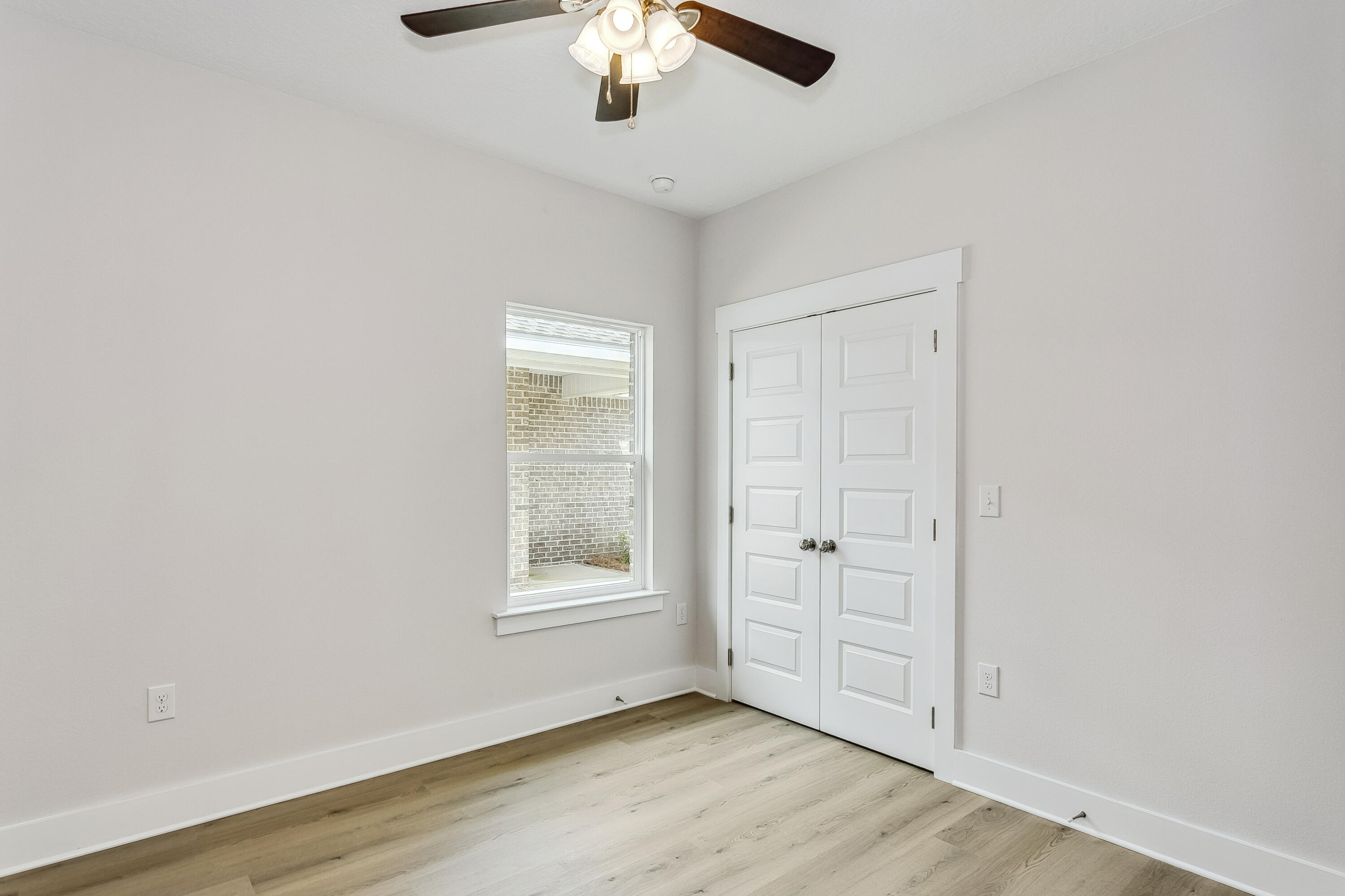 NICEVILLE (222200.00) - Residential