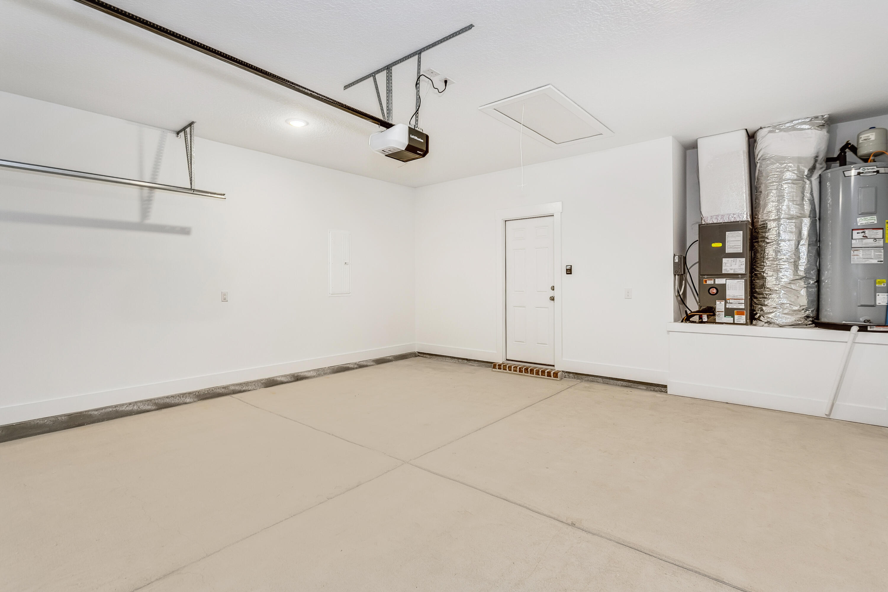 NICEVILLE (222200.00) - Residential