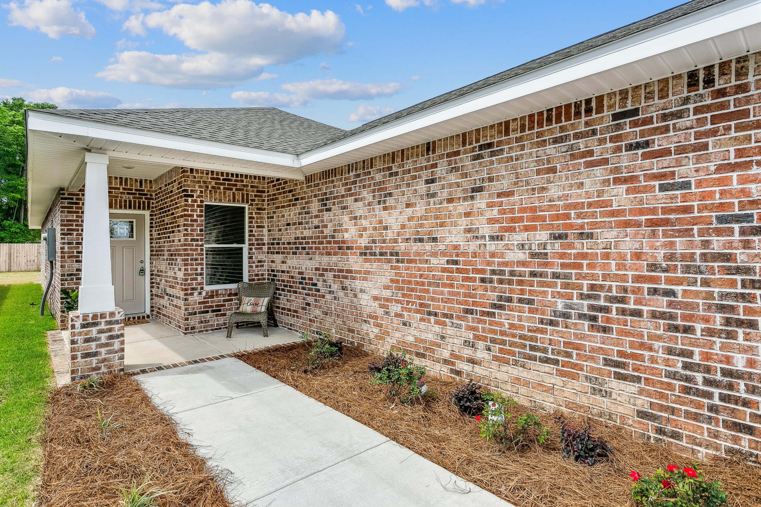 NICEVILLE (222200.00) - Residential