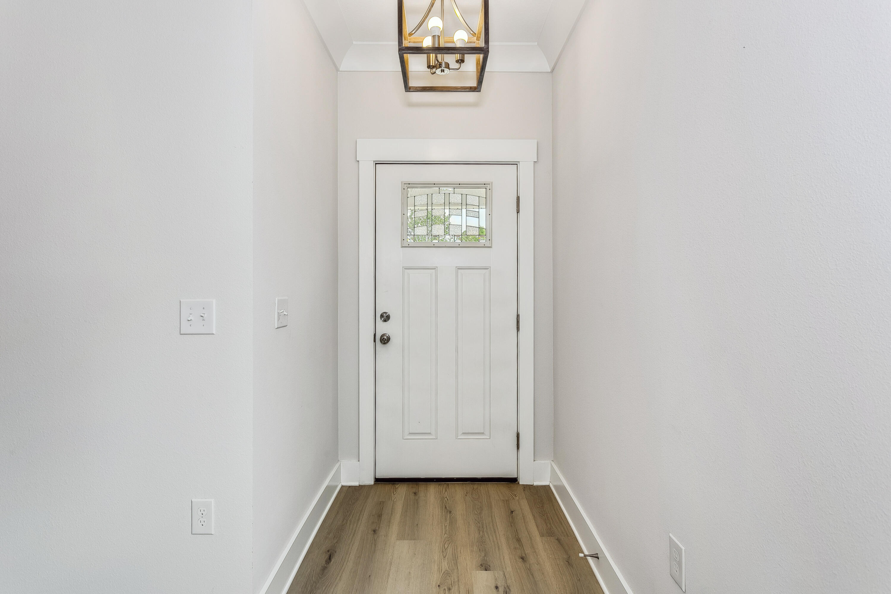 NICEVILLE (222200.00) - Residential