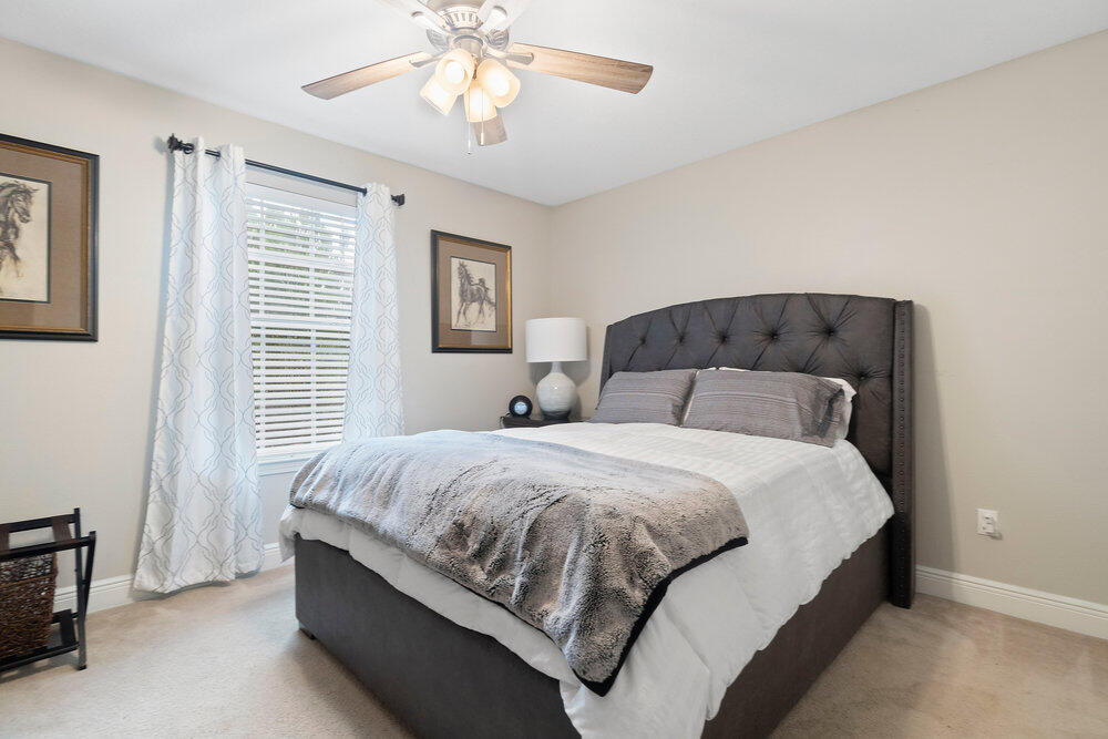 HARVELLS CROSSING - Residential