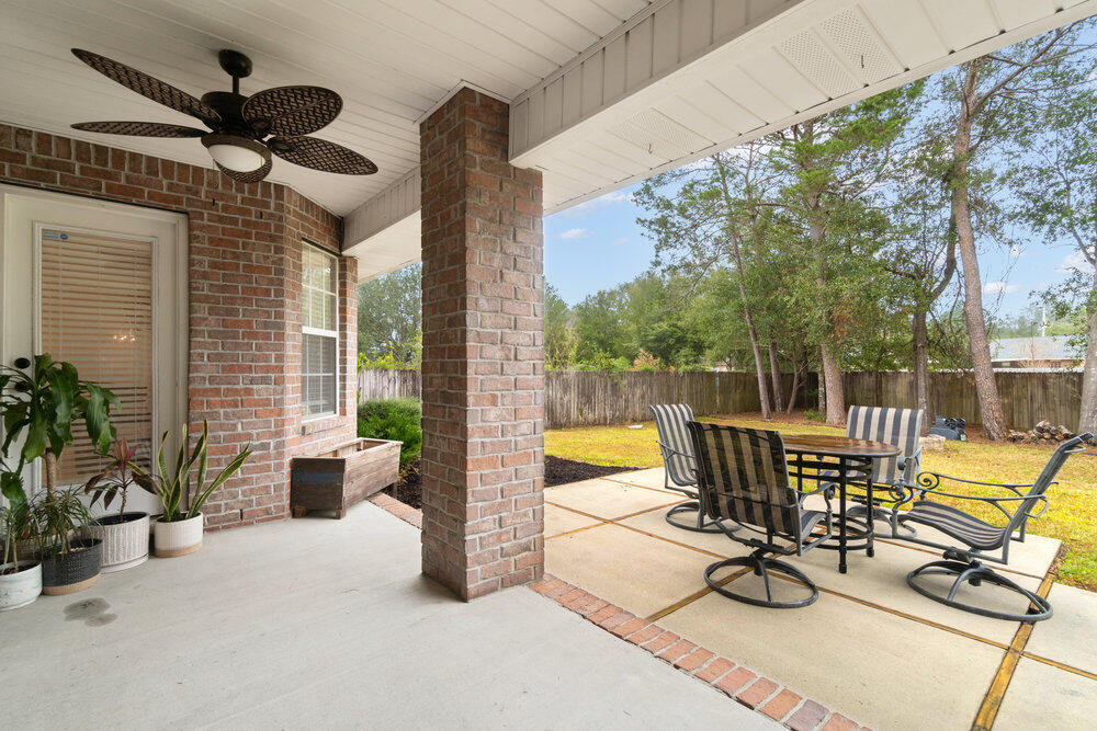 HARVELLS CROSSING - Residential