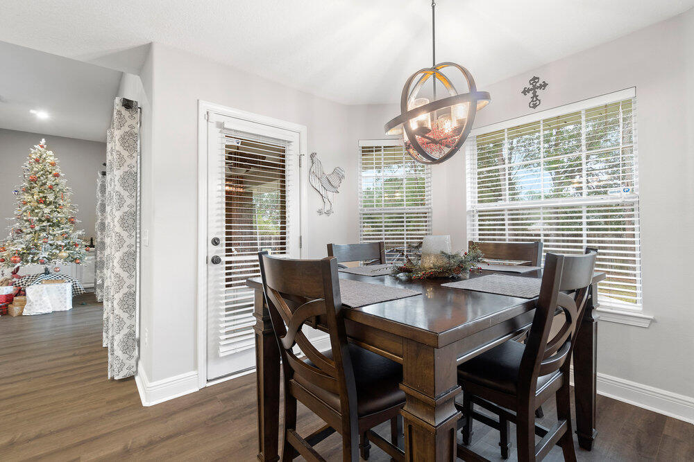 HARVELLS CROSSING - Residential